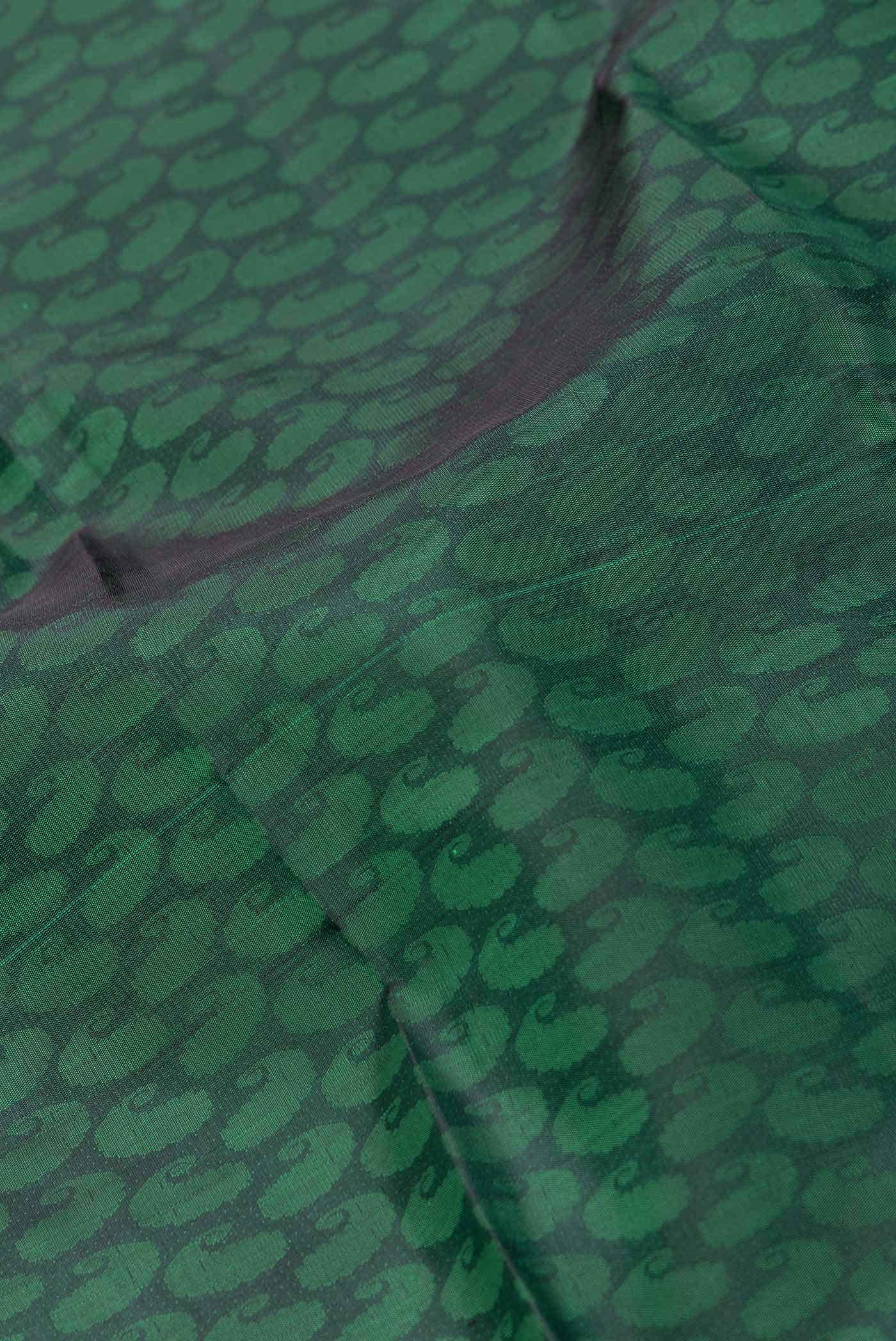 Pure Silk Pure Zari Green Dual Tone Kanchipuram Saree