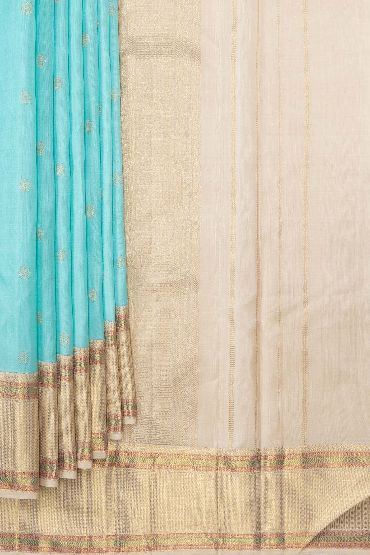 Pure Silk Pure Zari Light Blue Dual Tone Kanchipuram Saree