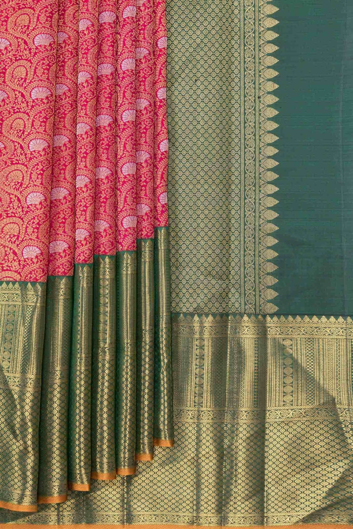 Pure Silk Pure Zari Dark Pink Dual Tone Kanjivaram Saree
