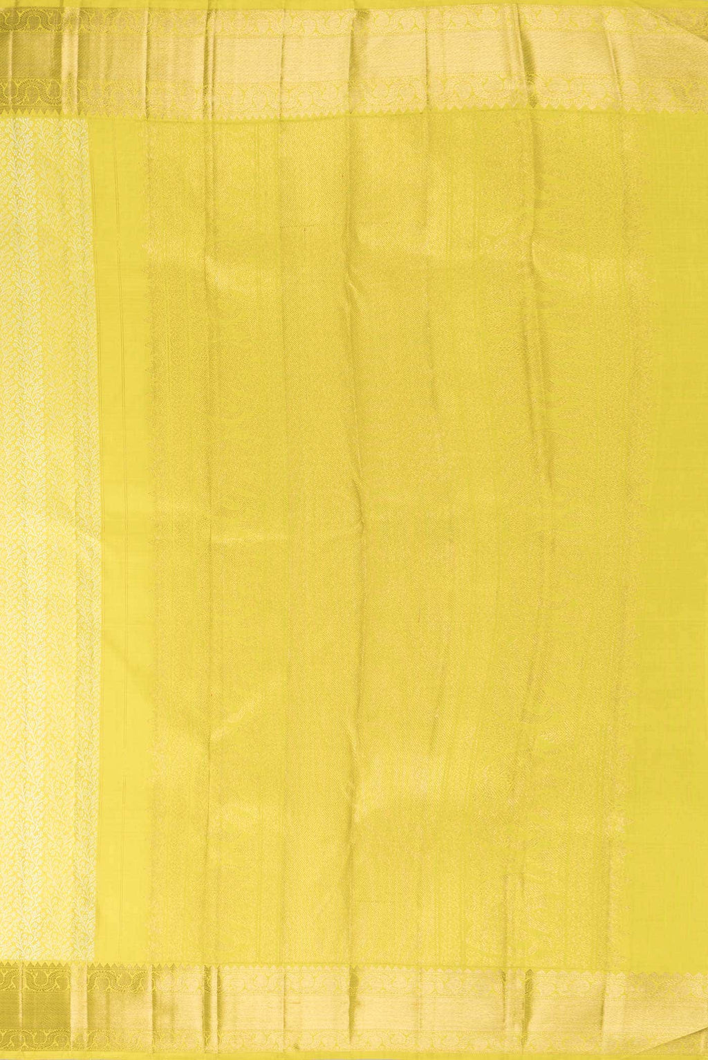 Pure Silk Pure Zari Parrot Green Dual Tone Kanchipuram Saree