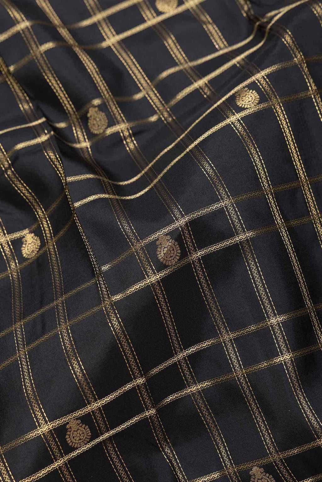 Black Dual Tone Kanchipuram Silk Saree