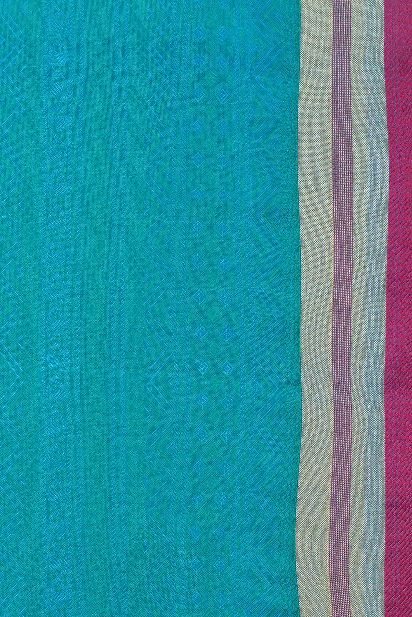 Green Dual Tone Kanchipuram Silk Saree