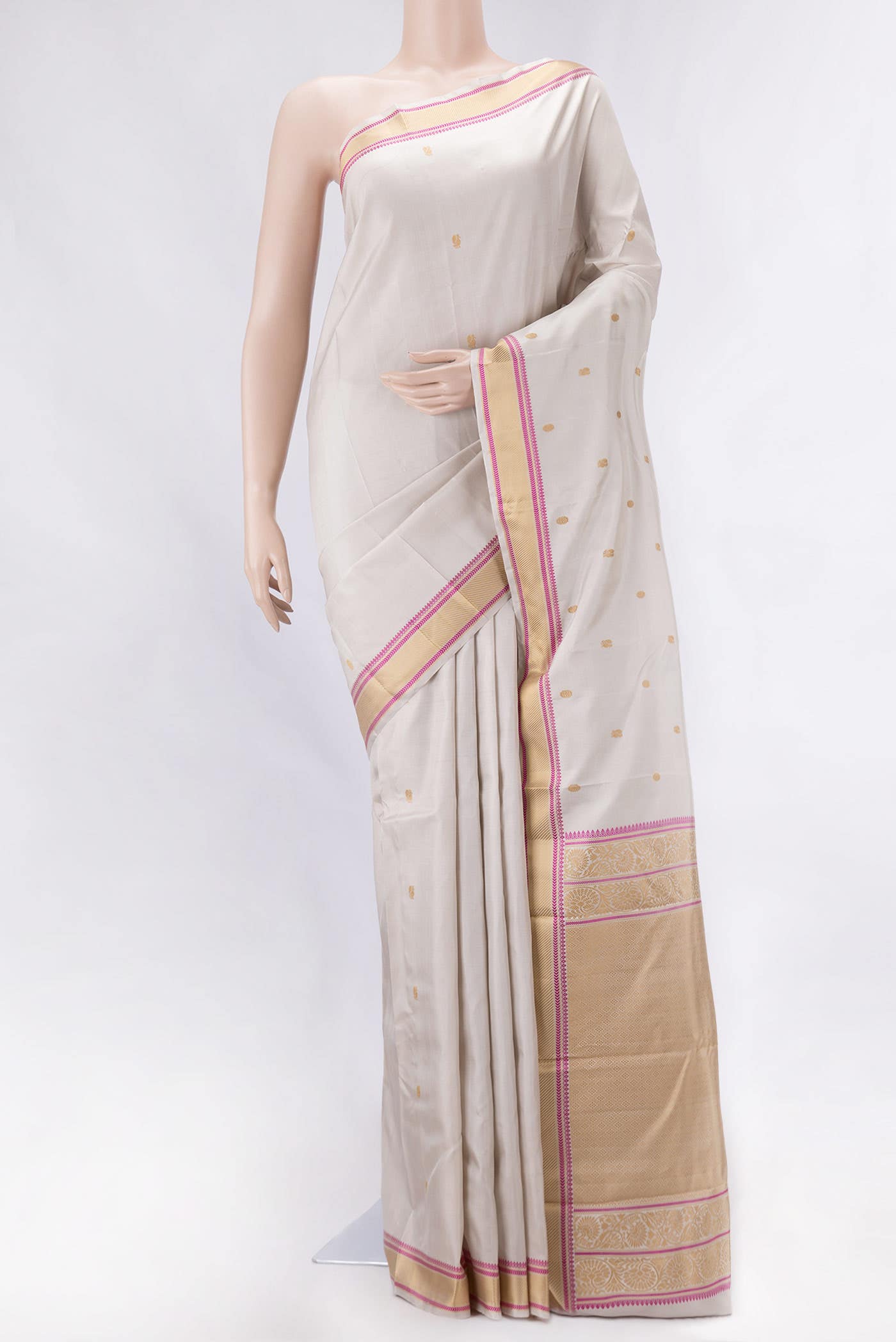 Off White Dual Tone Kanchipuram Silk Saree