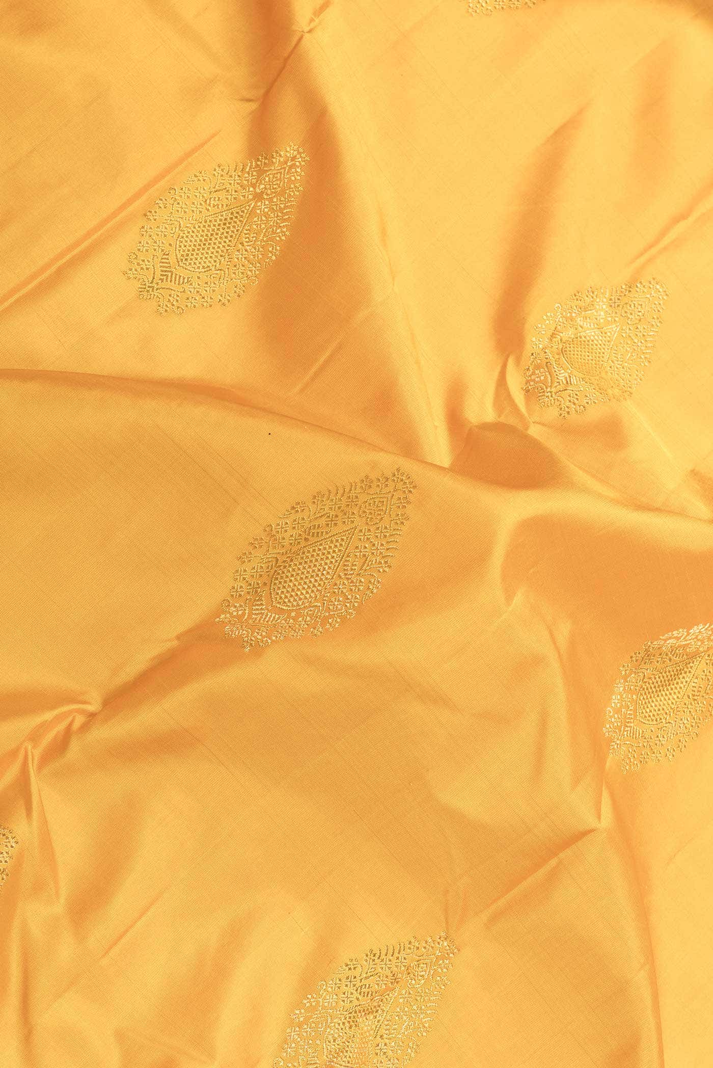 Pure Silk Pure Zari Mustard Dual Tone Kanchipuram Saree