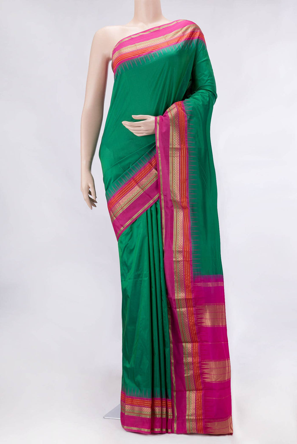 Green Dual Tone Kanchipuram Silk Saree