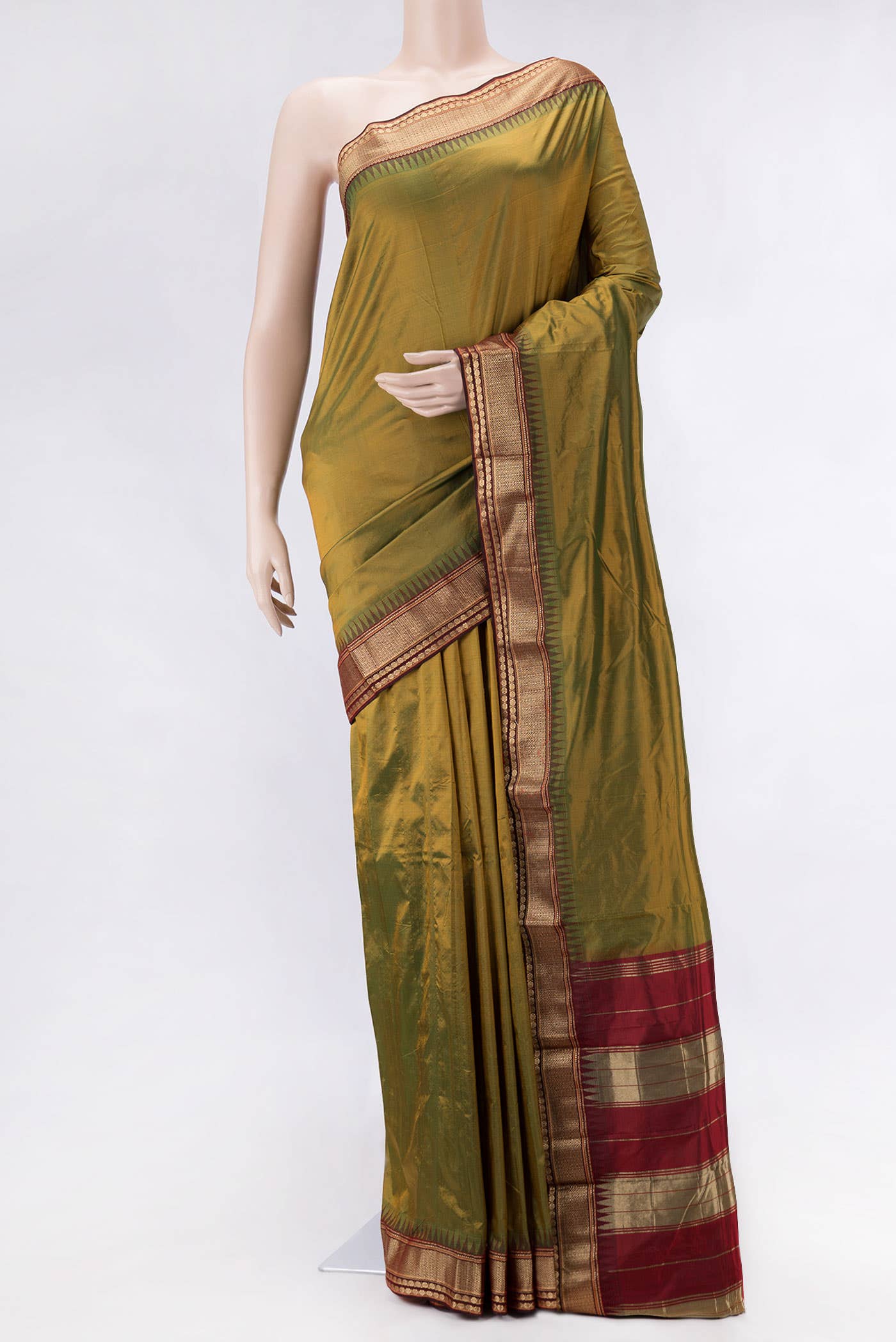 Green Dual Tone Kanchipuram Silk Saree