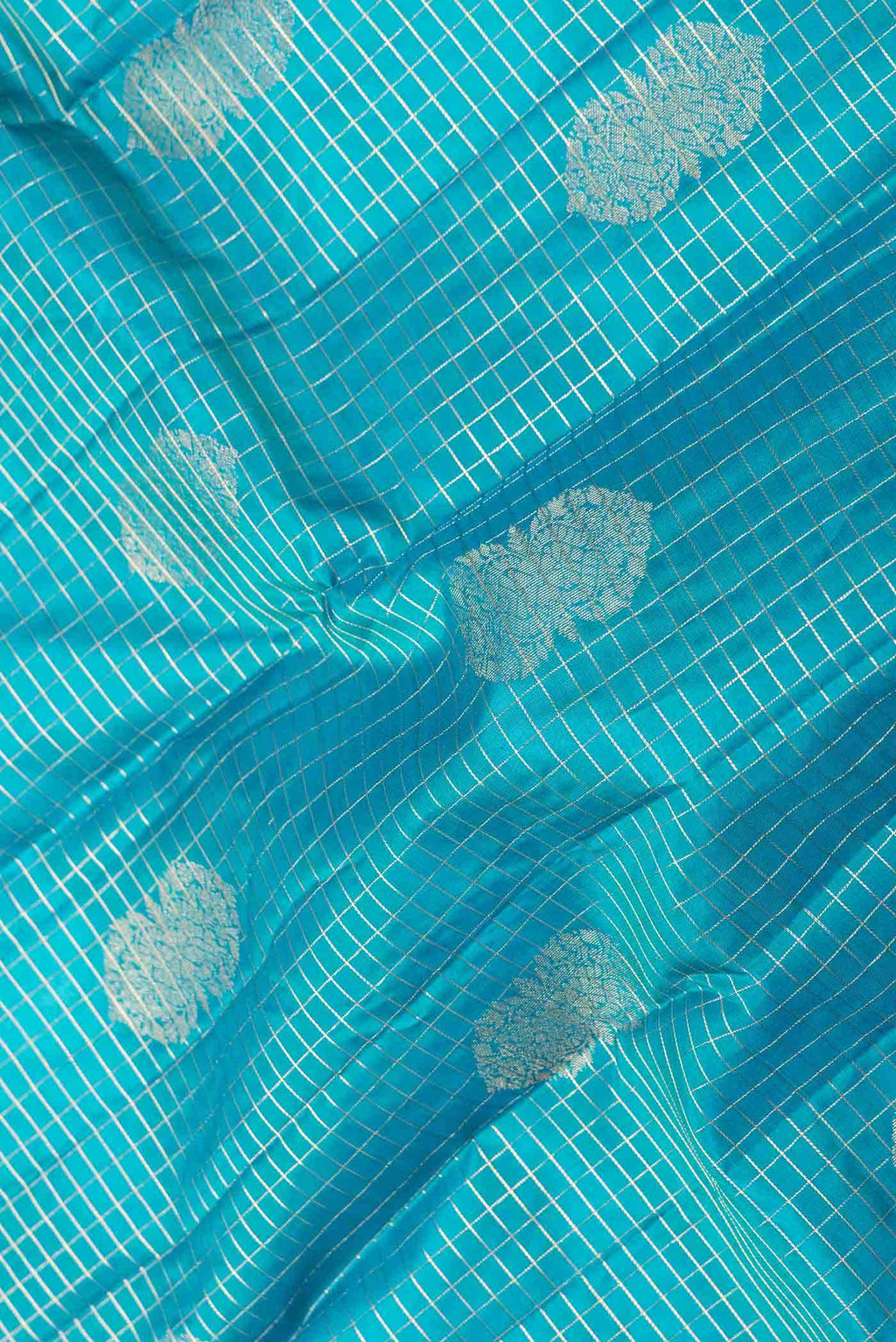 Green Dual Tone Kanchipuram Silk Saree