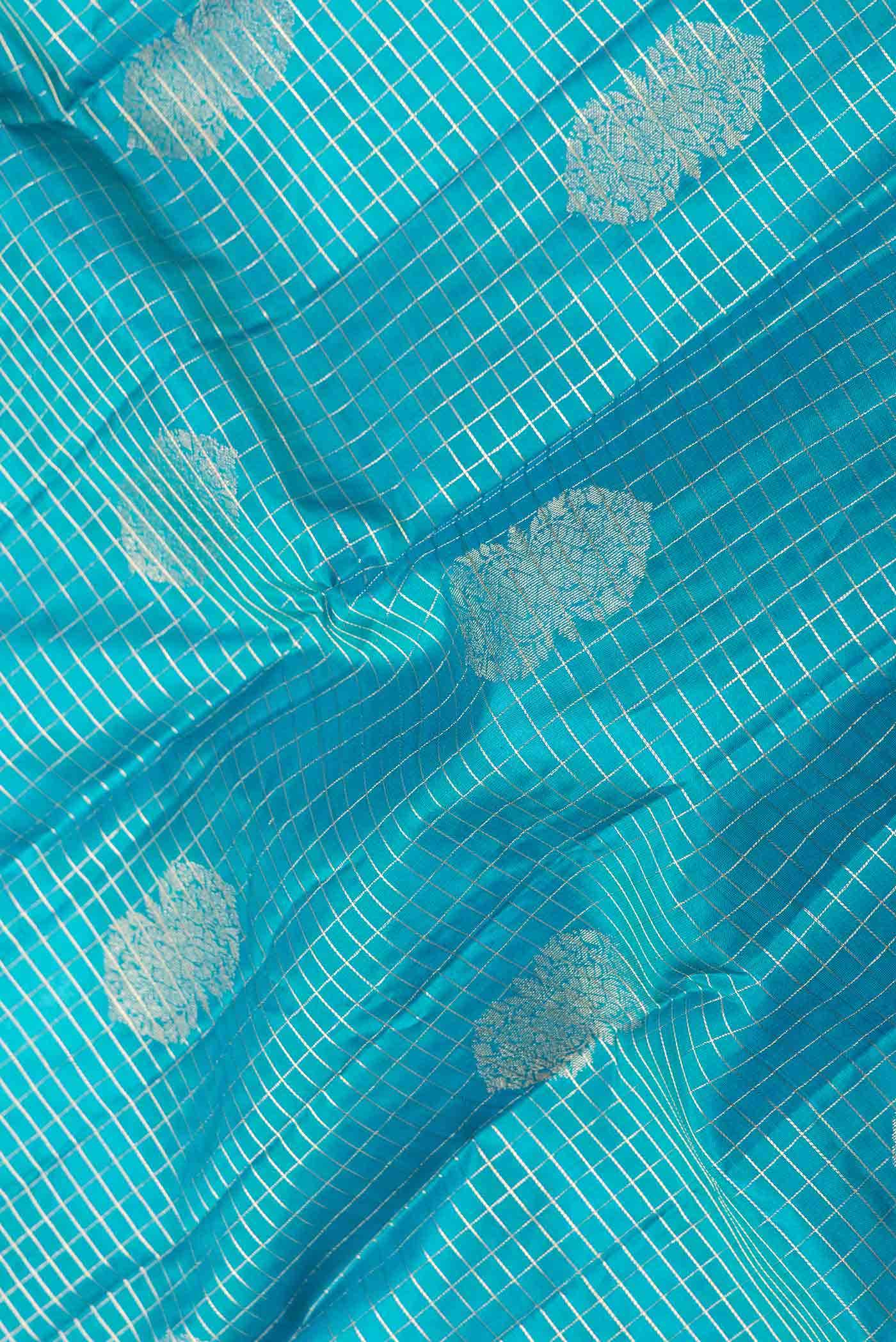 Green Dual Tone Kanchipuram Silk Saree