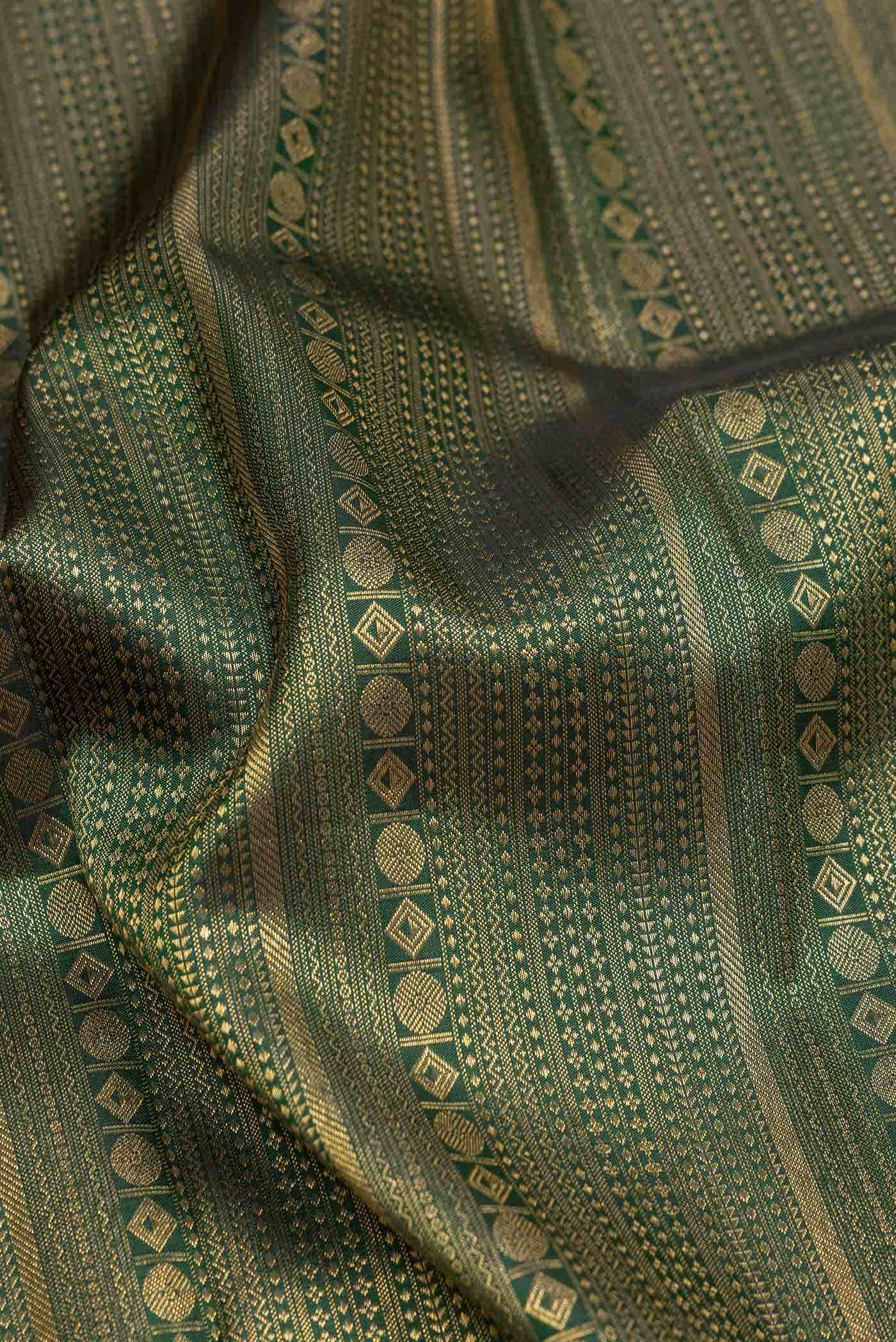 Green Dual Tone Kanchipuram Silk Saree