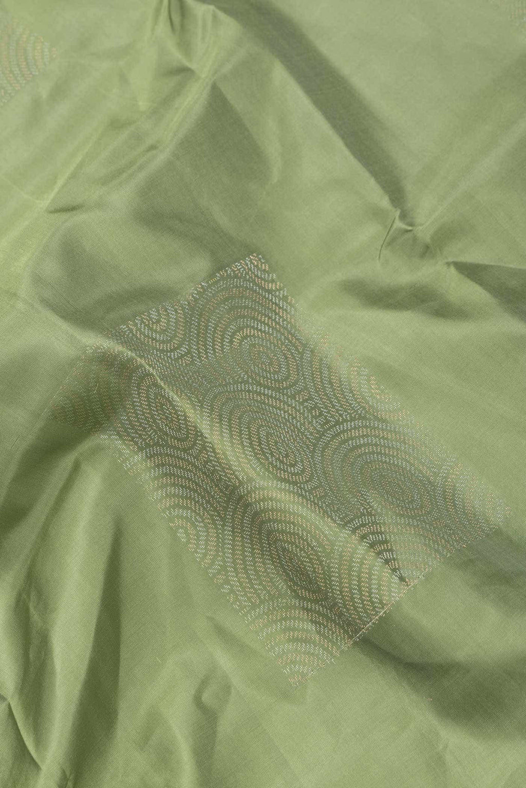 Green Dual Tone Soft Silk Saree