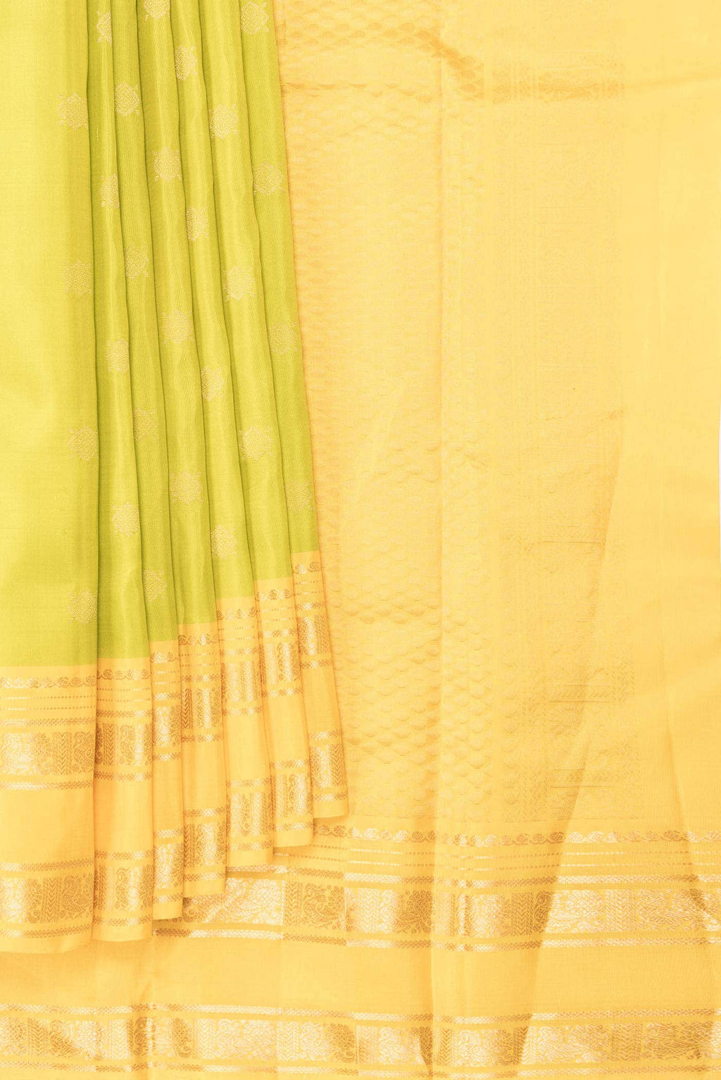 Parrot Green Dual Tone Kanchipuram Silk Saree