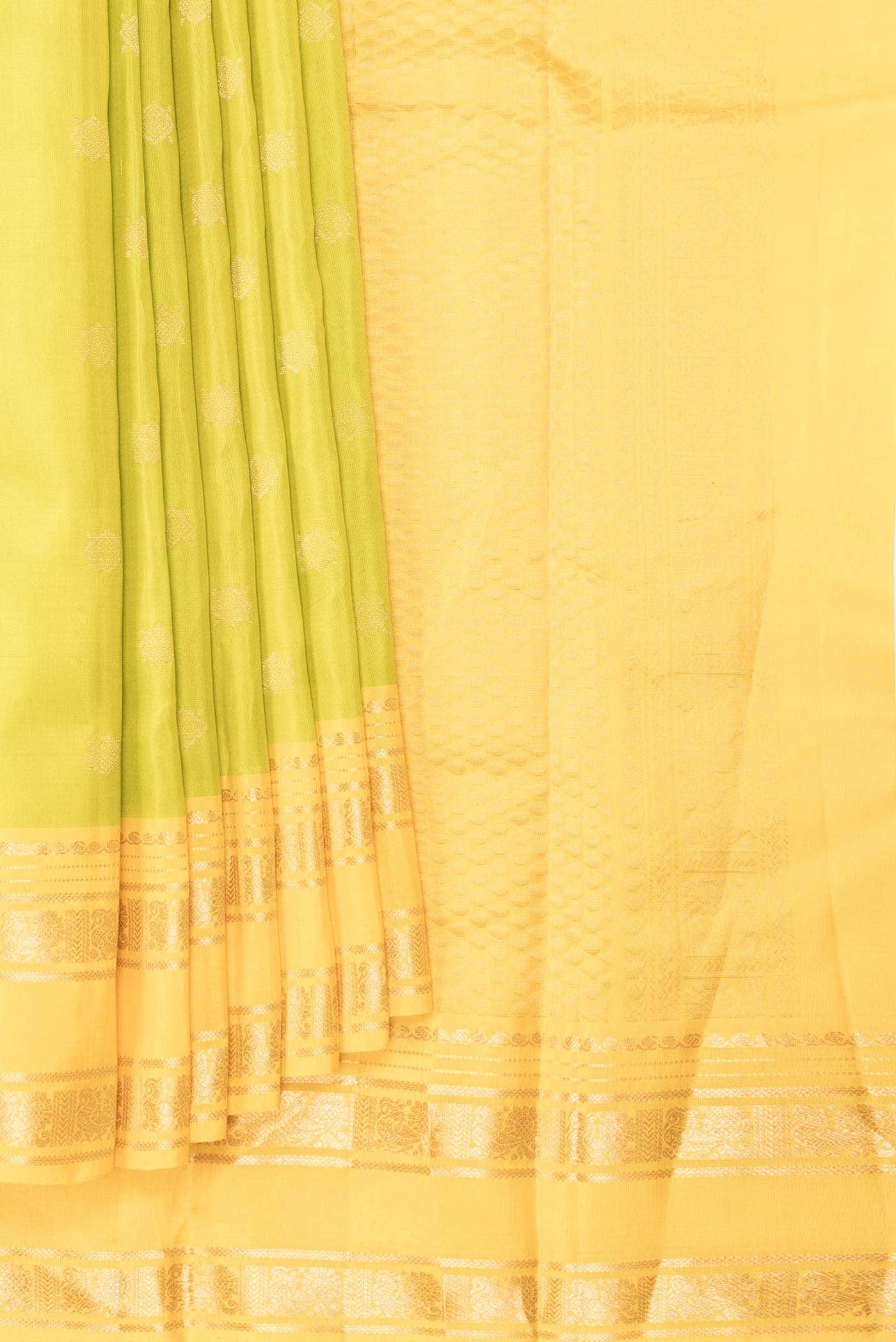 Parrot Green Dual Tone Kanchipuram Silk Saree