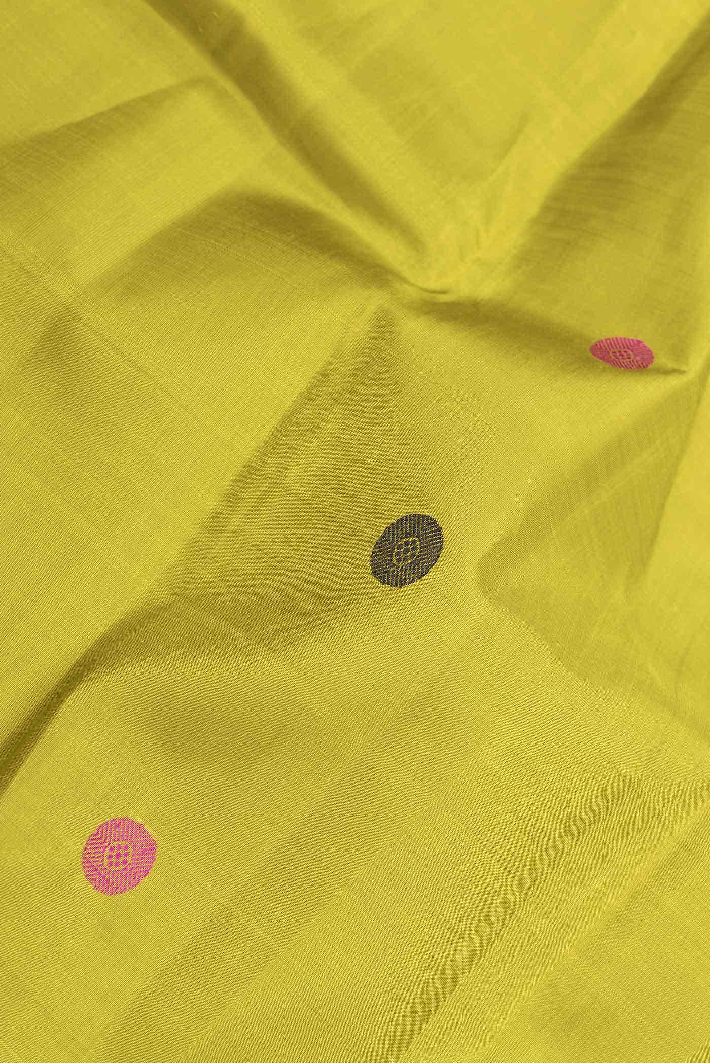 Green Dual Tone Kanjivaram Silk Saree
