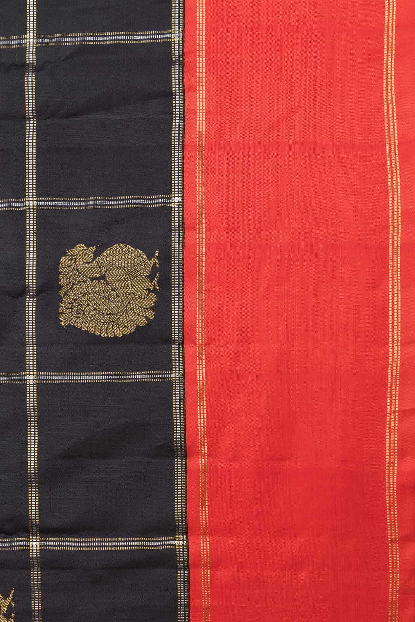 Pure Silk Pure Zari Black Dual Tone Kanchipuram Saree