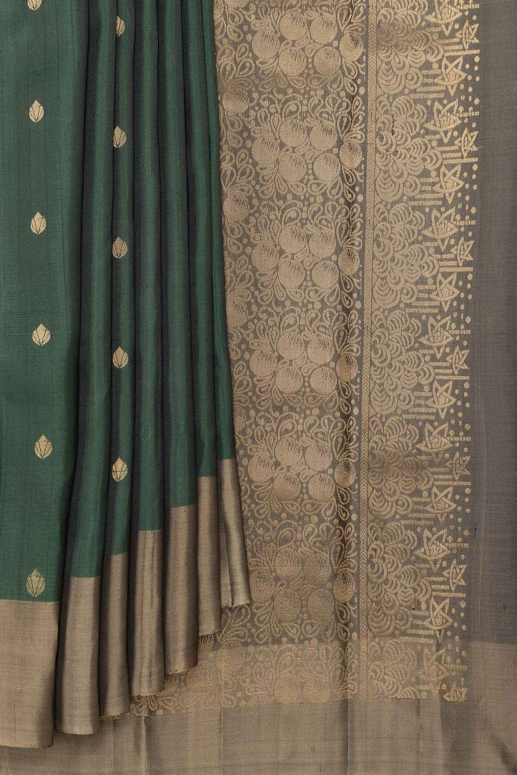 Green Dual Tone Kanchipuram Silk Saree