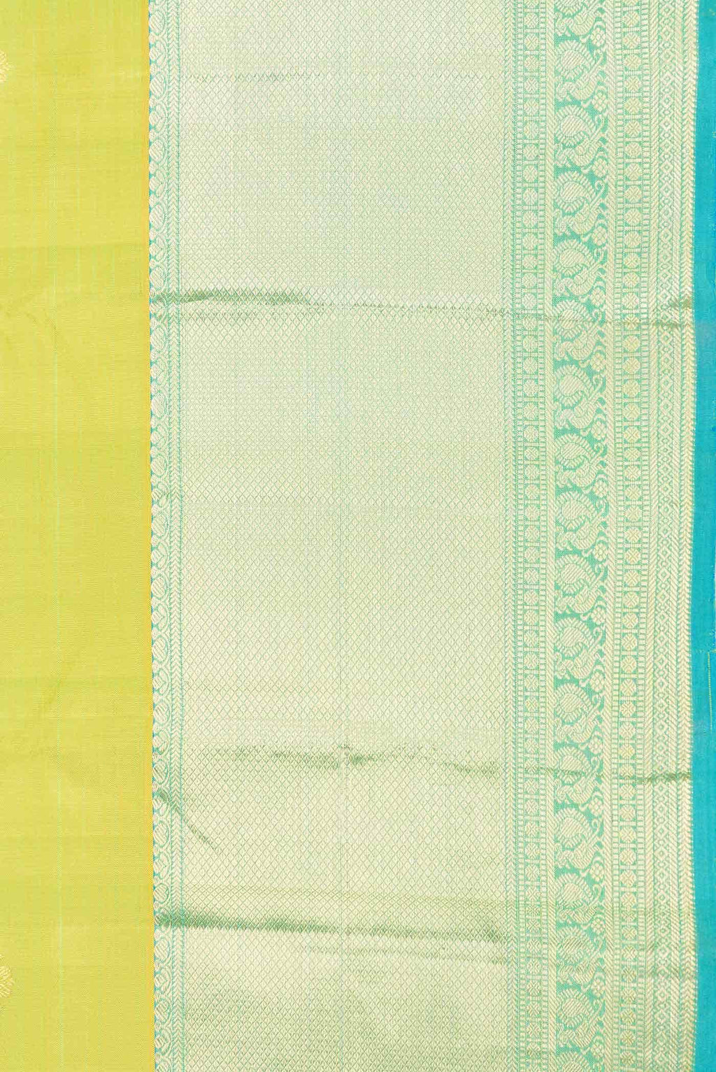 Parrot Green Dual Tone Kanchipuram Silk Saree