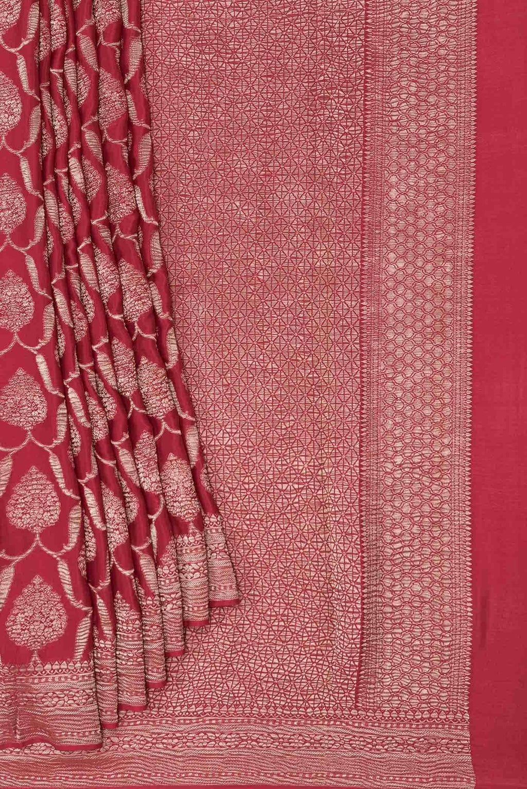 Red Dual Tone Georgette Saree