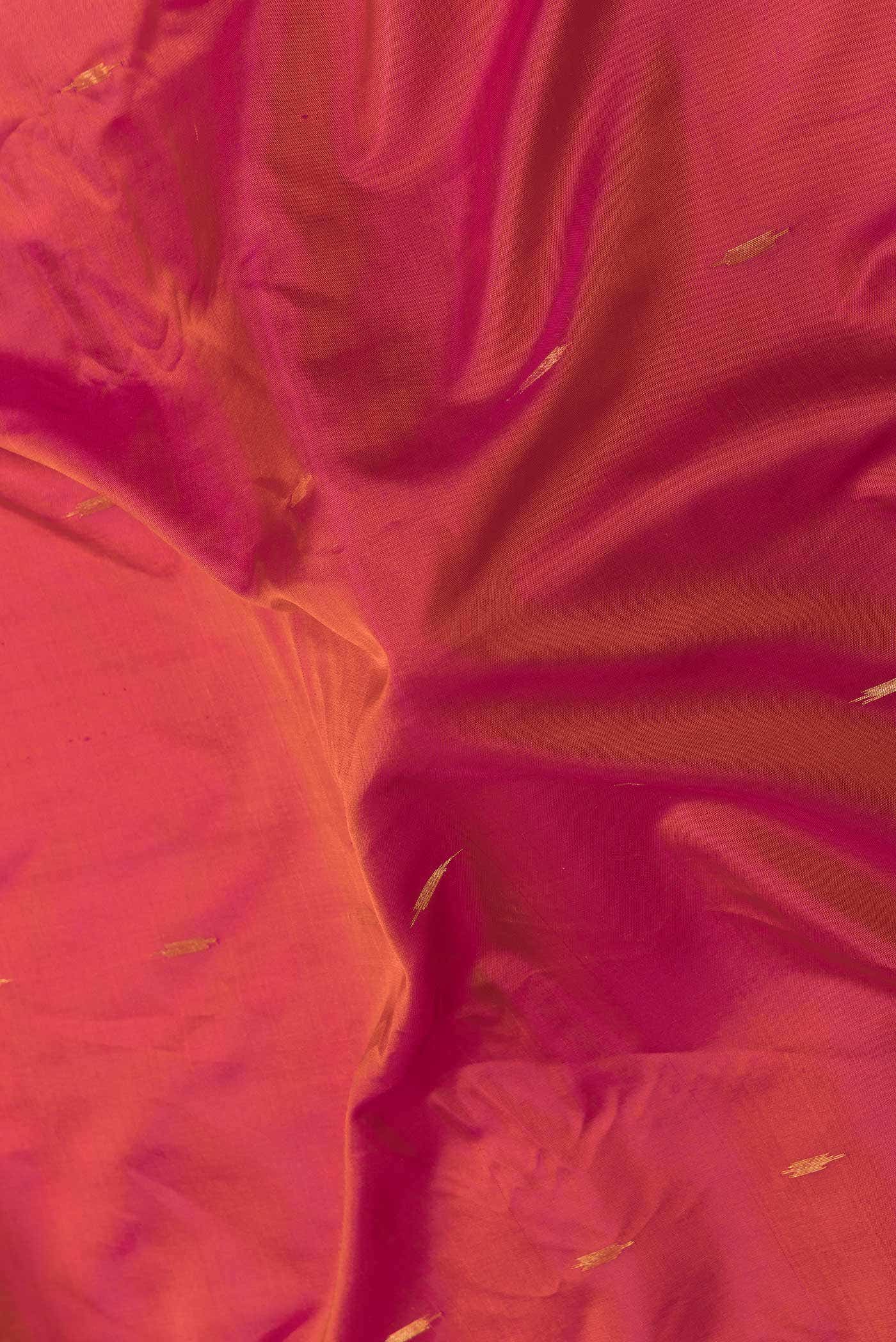 Pink Dual Tone Gadwal Silk Saree