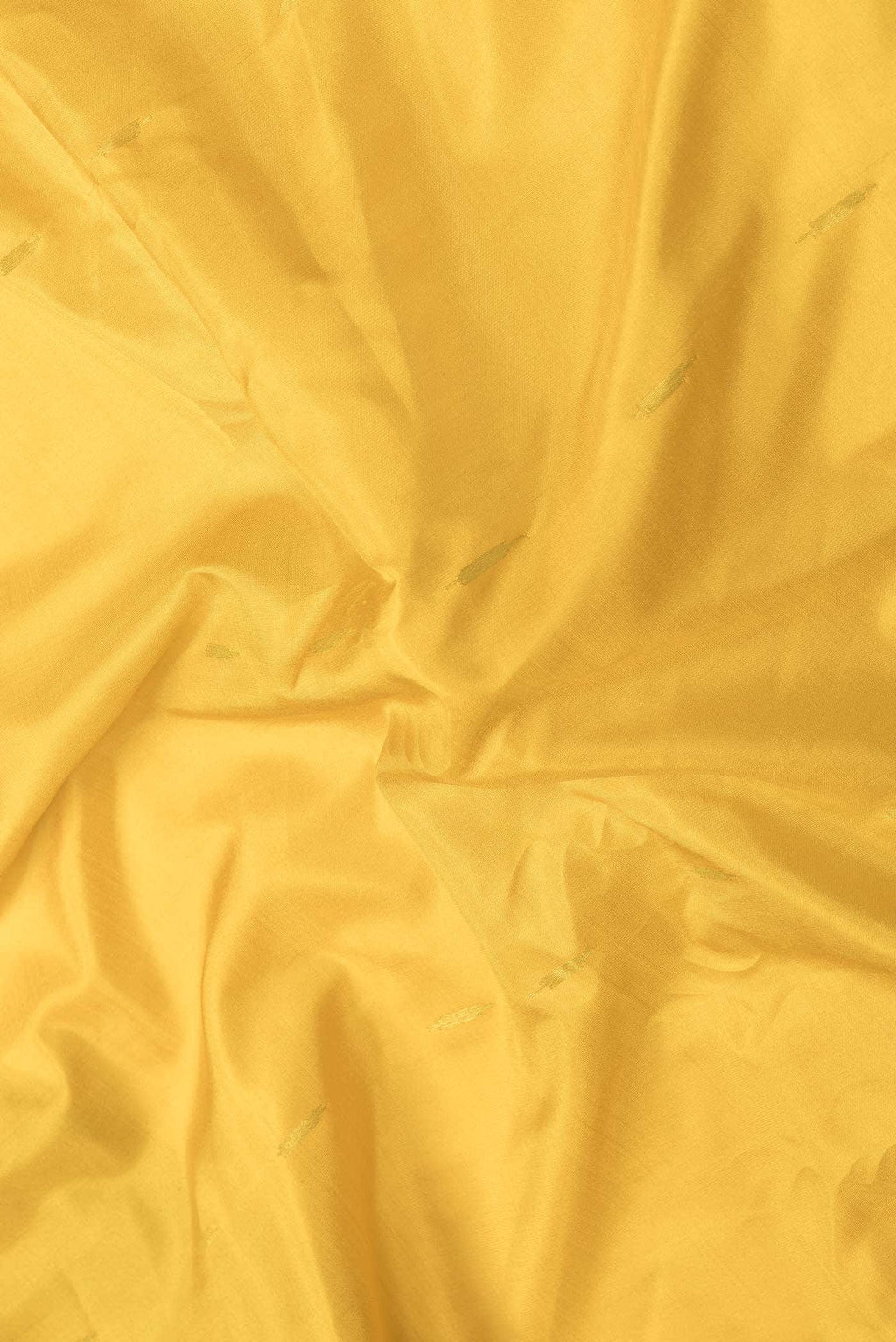 Yellow Dual Tone Gadwal Silk Saree