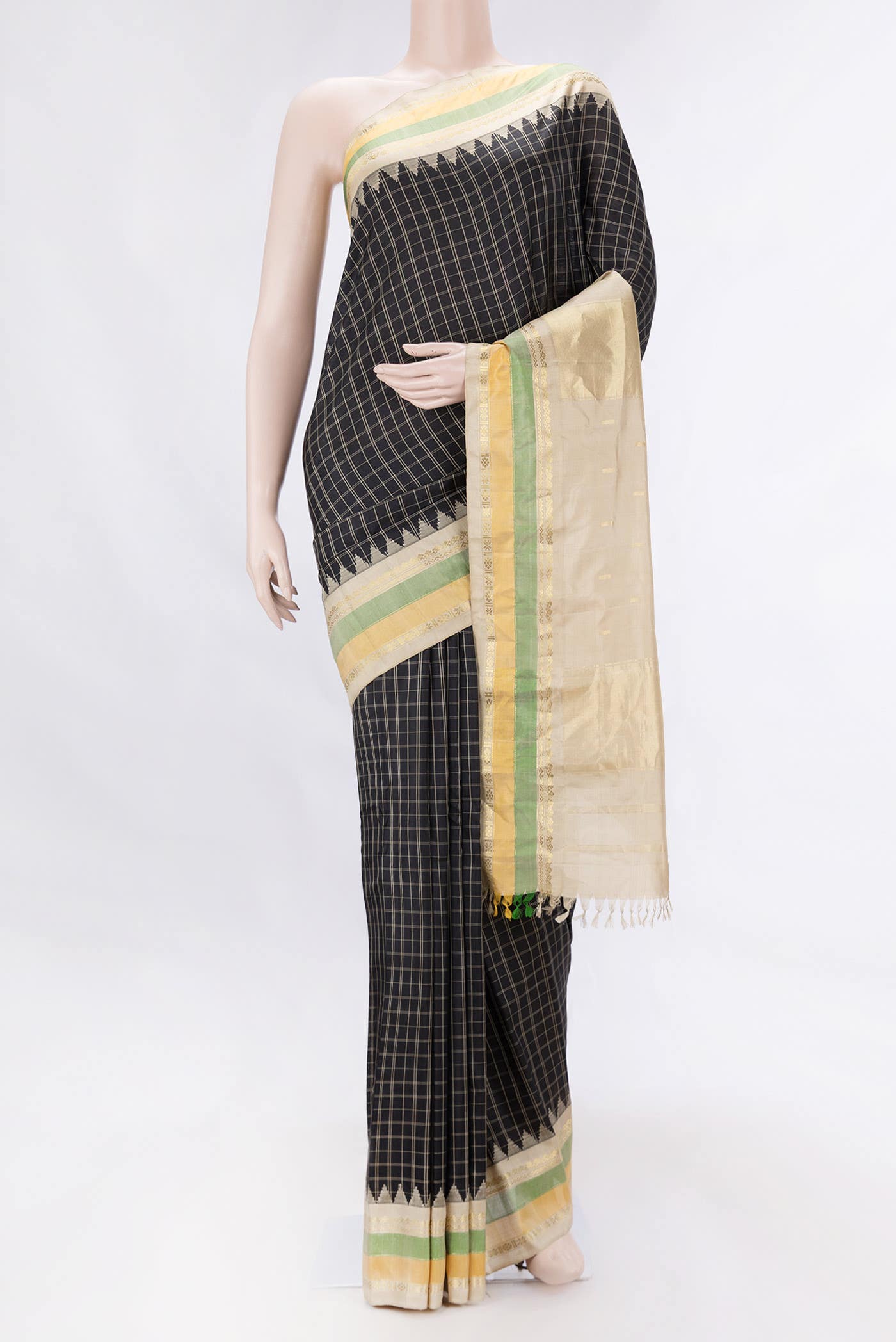 Black Dual Tone Gadwal Silk Saree