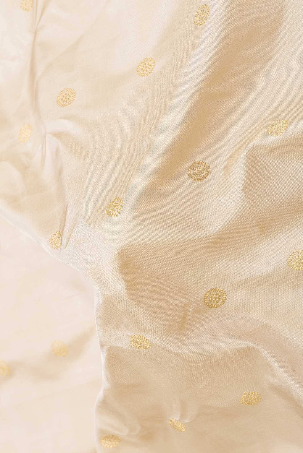 Beige Dual Tone Gadwal Silk Saree
