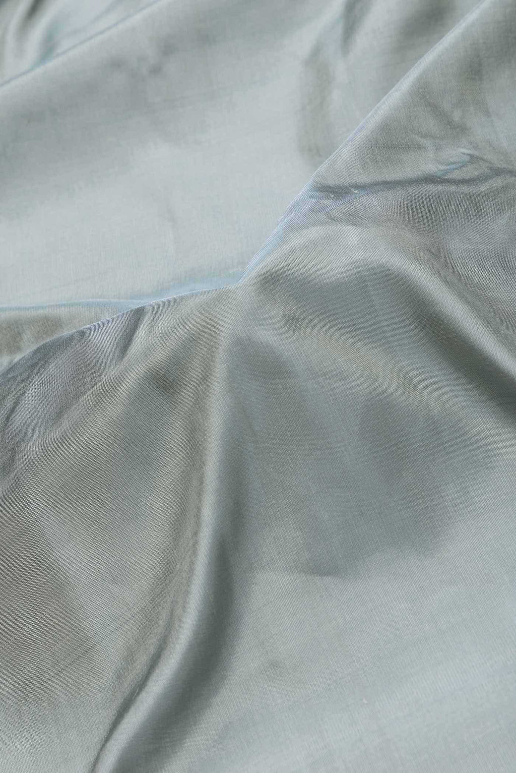 Grey Dual Tone Gadwal Silk Saree