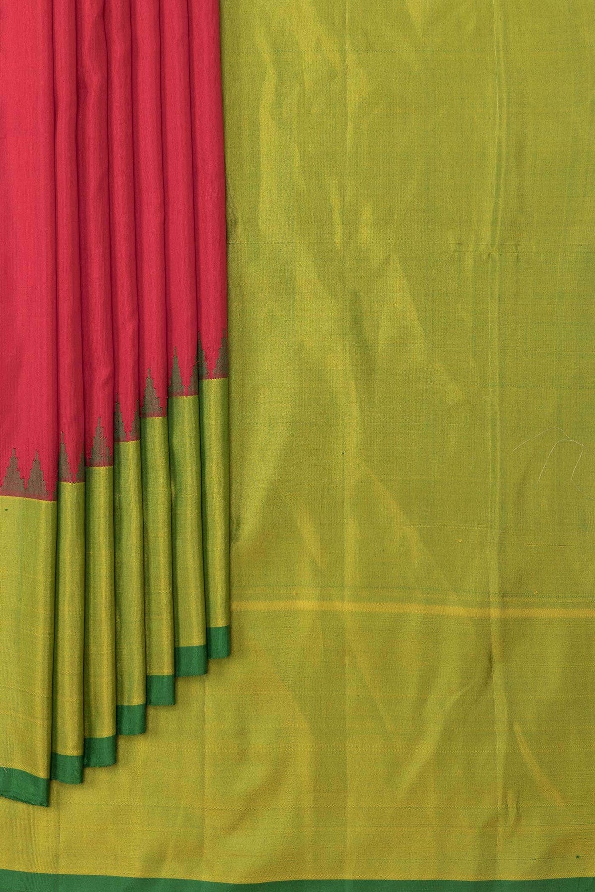 Red Dual Tone Gadwal Silk Saree