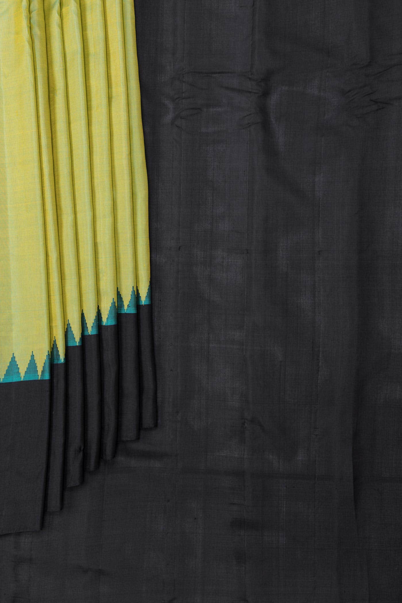 Light Green Dual Tone Gadwal Silk Saree