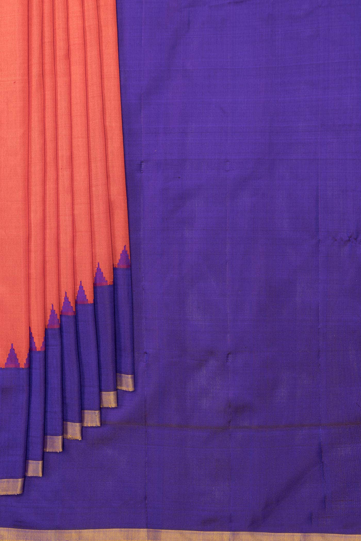 Deep Red Dual Tone Gadwal Silk Saree