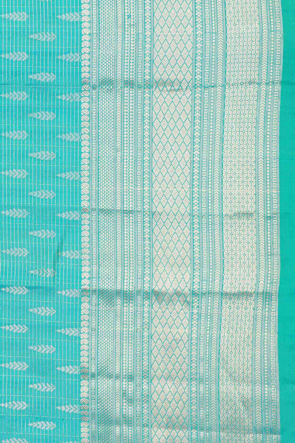 Green Dual Tone Kanchipuram Silk Saree