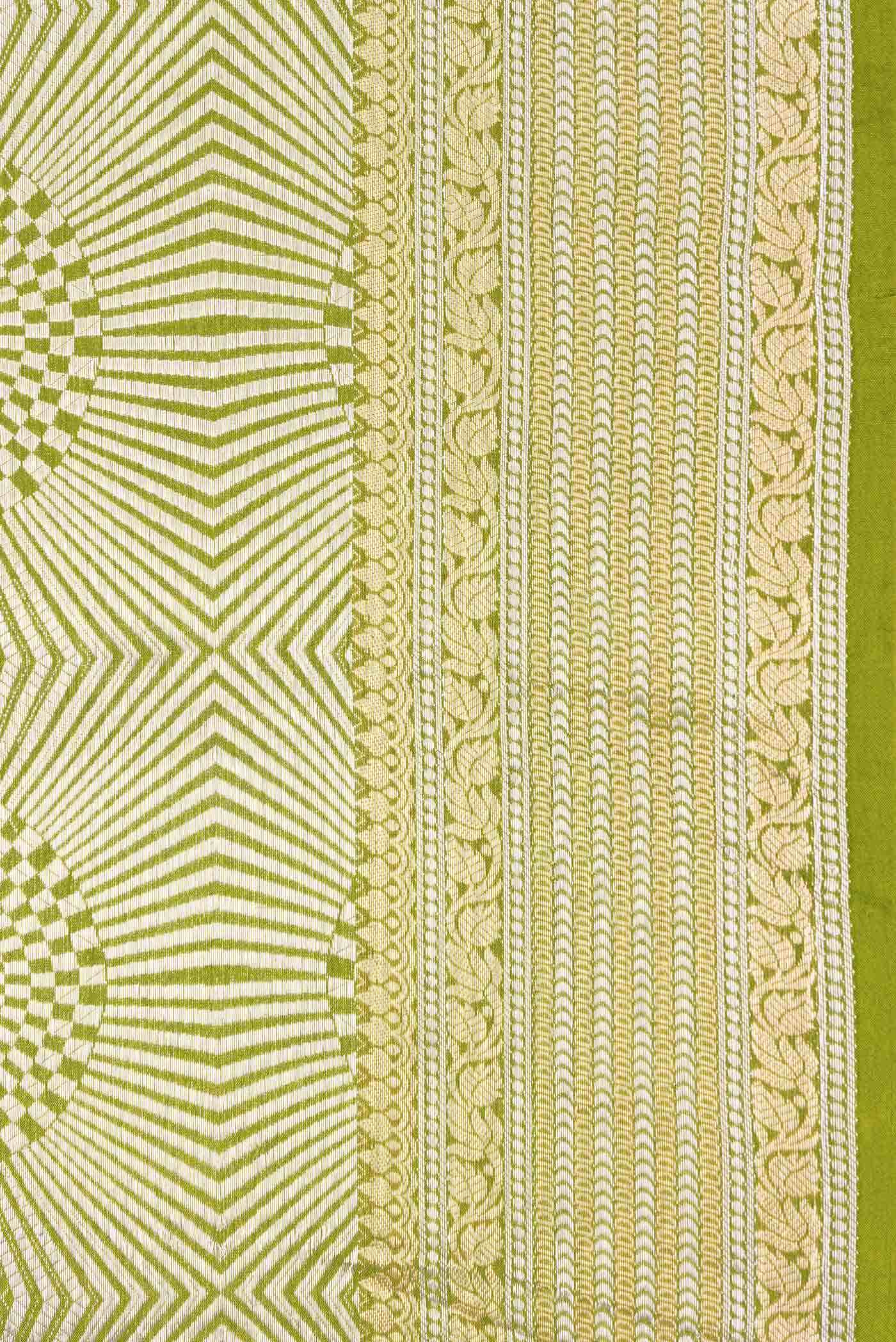 Green Dual Tone Banarasi Silk Saree
