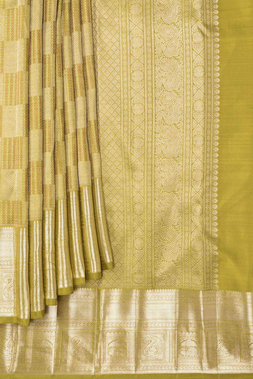 Mehandi Green Dual Tone Kanchipuram Silk Saree