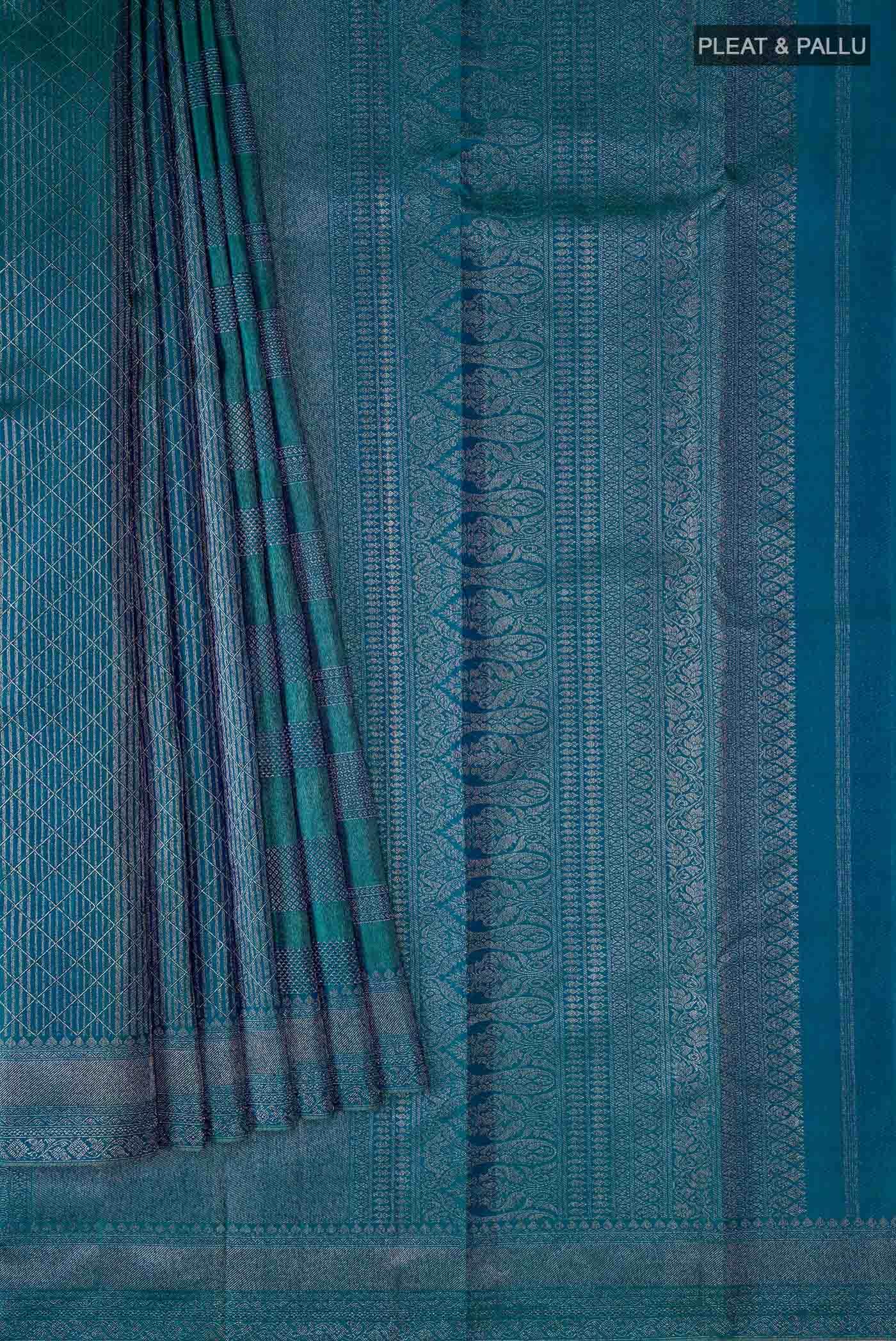 Blue And Green Dual Tone Kanchipuram Silk Saree