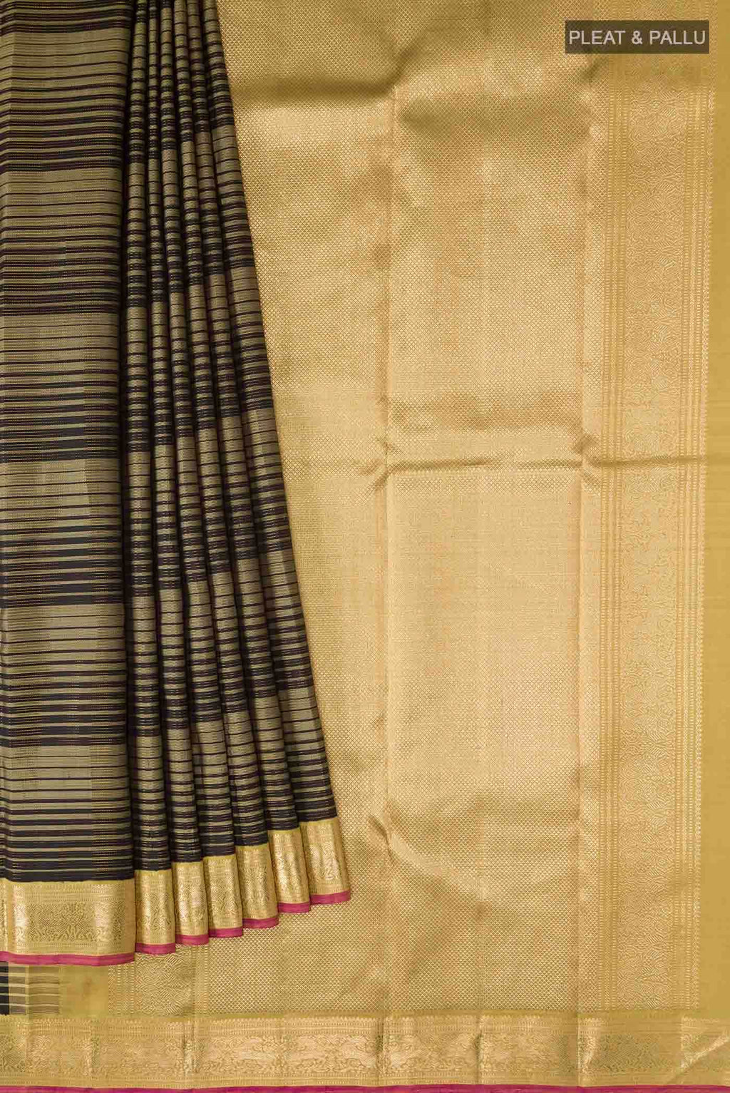 Pure Silk Pure Zari Black With Green Dual Tone Kanchipuram Saree