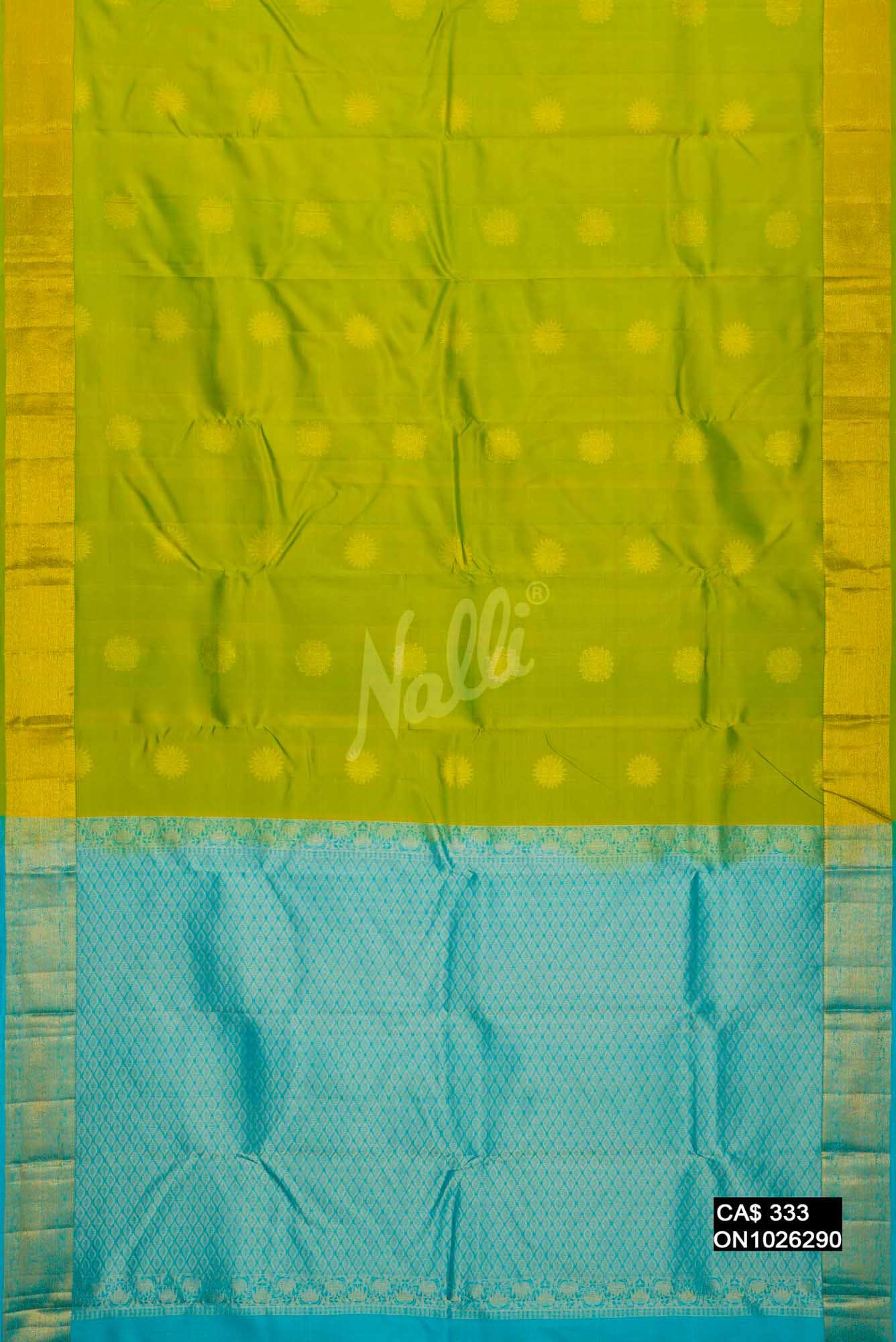 Parrot Green Kanchipuram Silk Saree