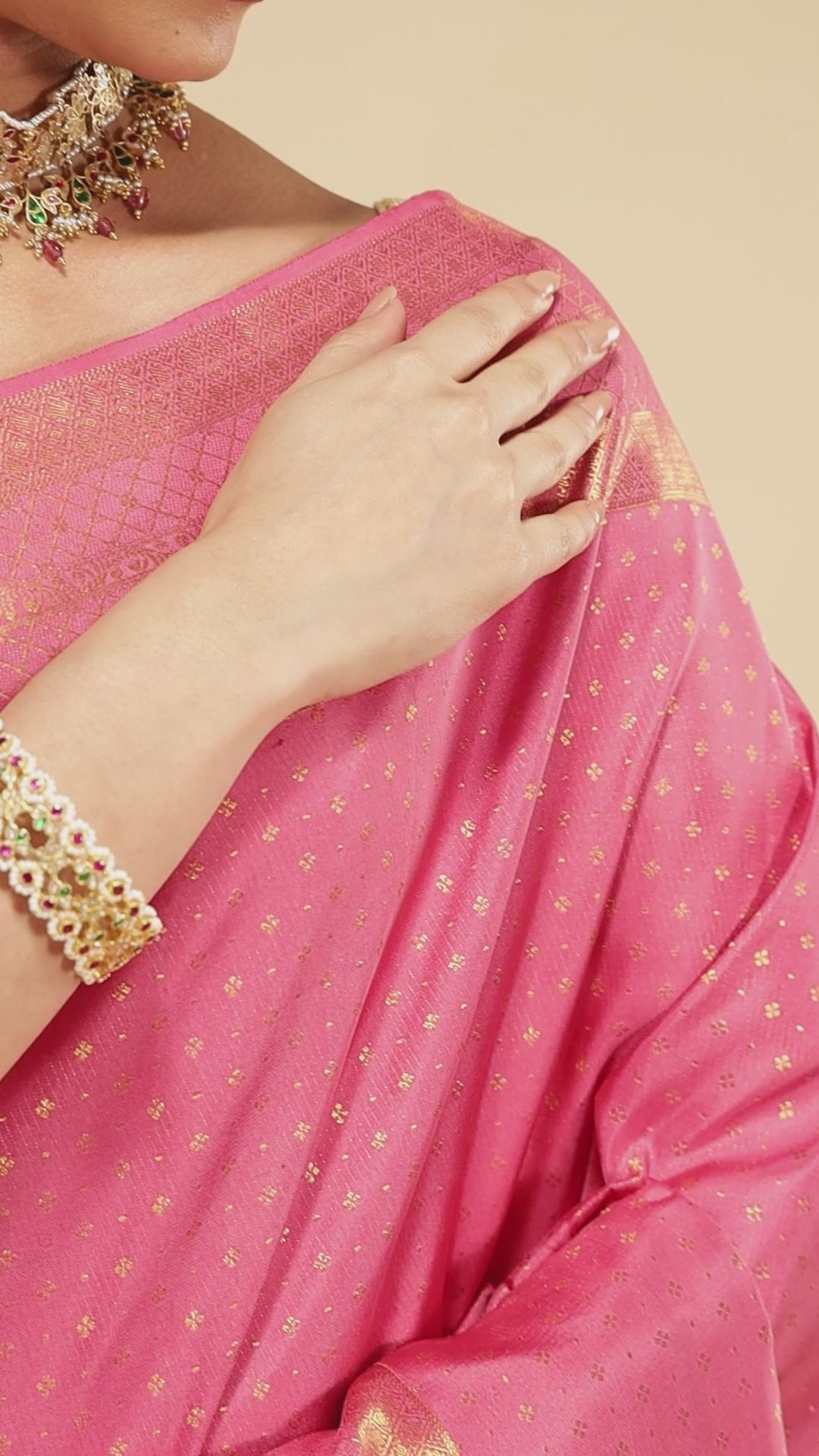 Valaiyalam-Pink Kanchipuram Silk Saree
