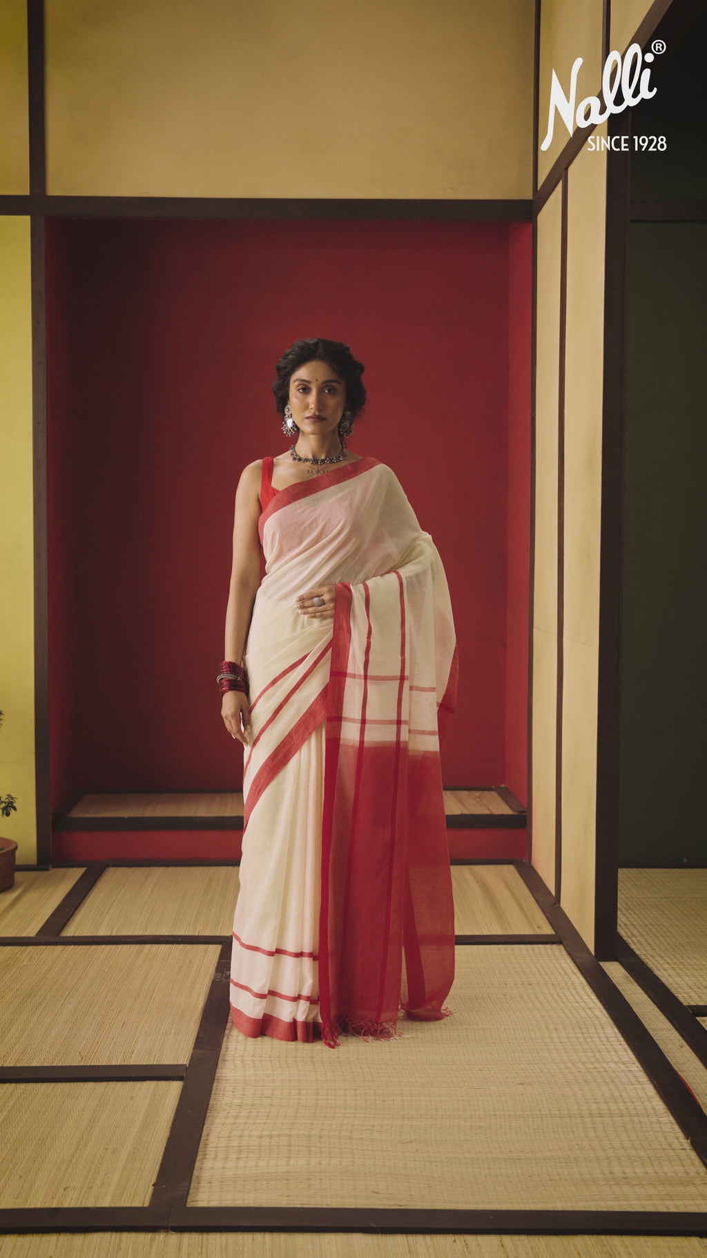 Chhaya-Off White Cotton Saree