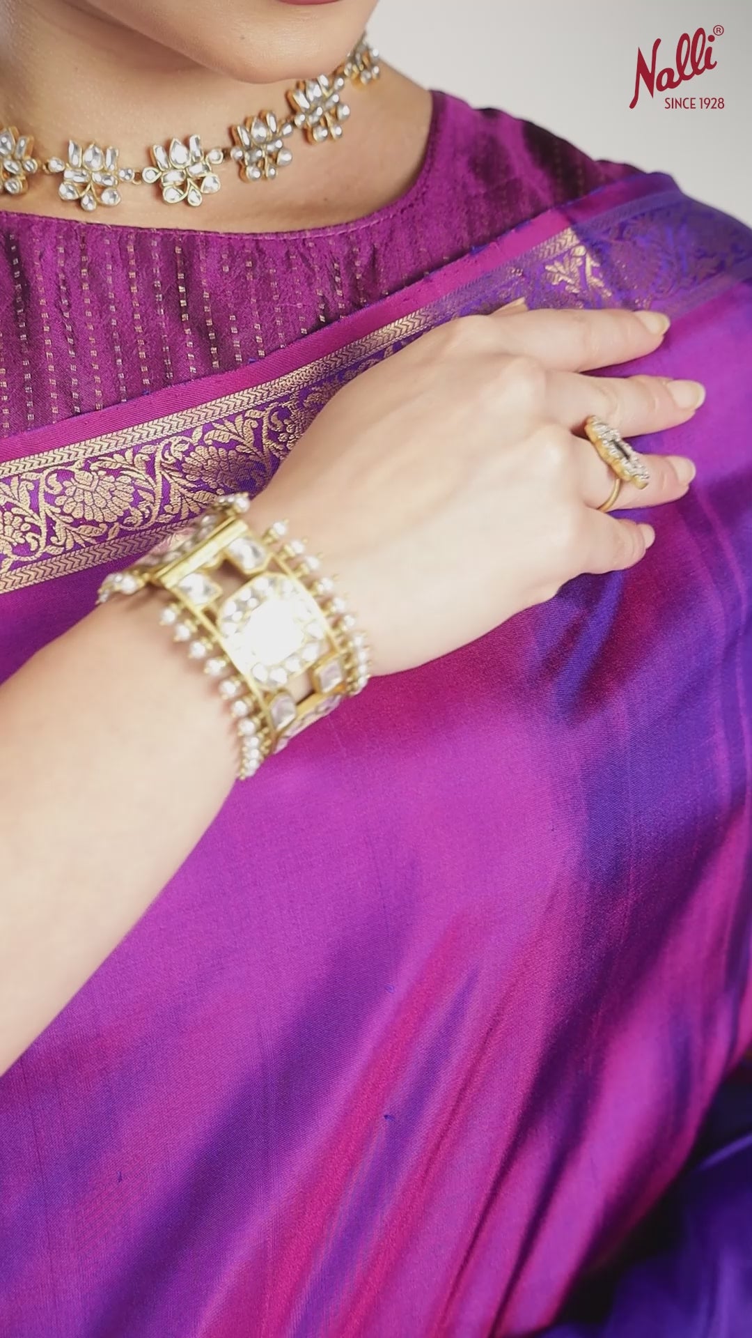 Manjari-Blue with Pink Dual Tone Kanchipuram Silk Saree