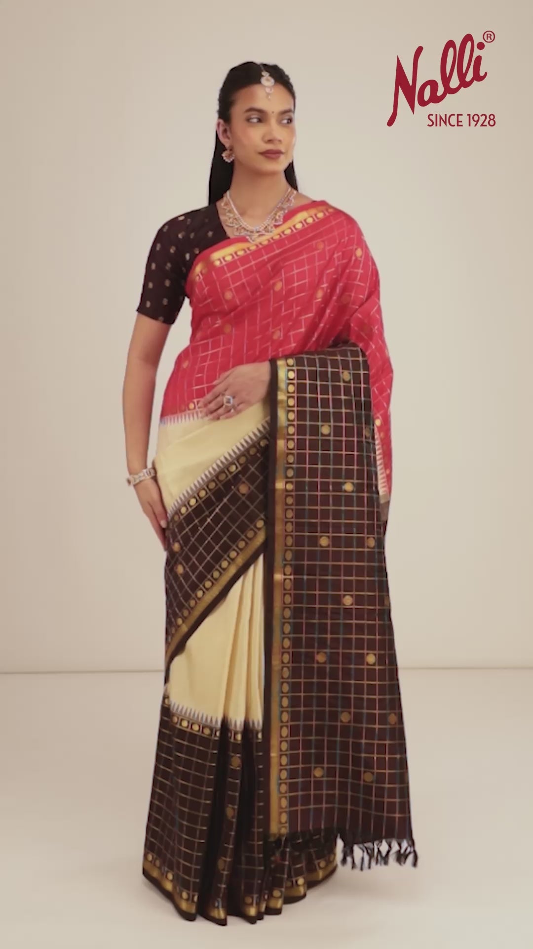 Mugdha-Pure Silk Off-White Kanchipuram Saree