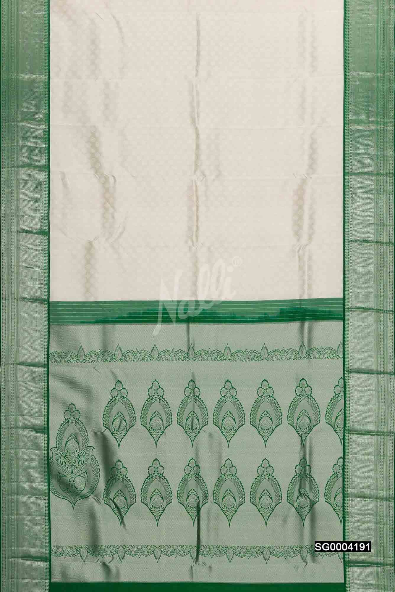 Off White Kanchipuram Silk Saree
