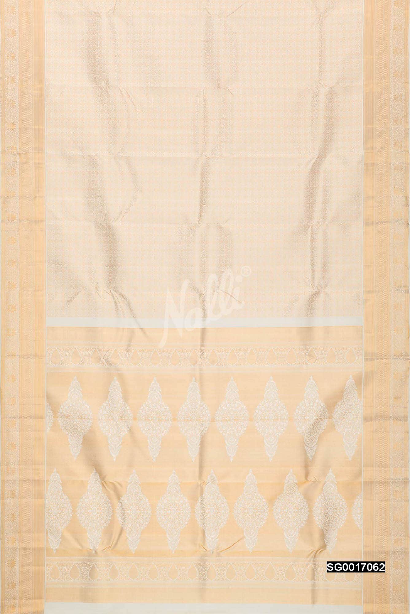 Off White Kanchipuram Silk Saree