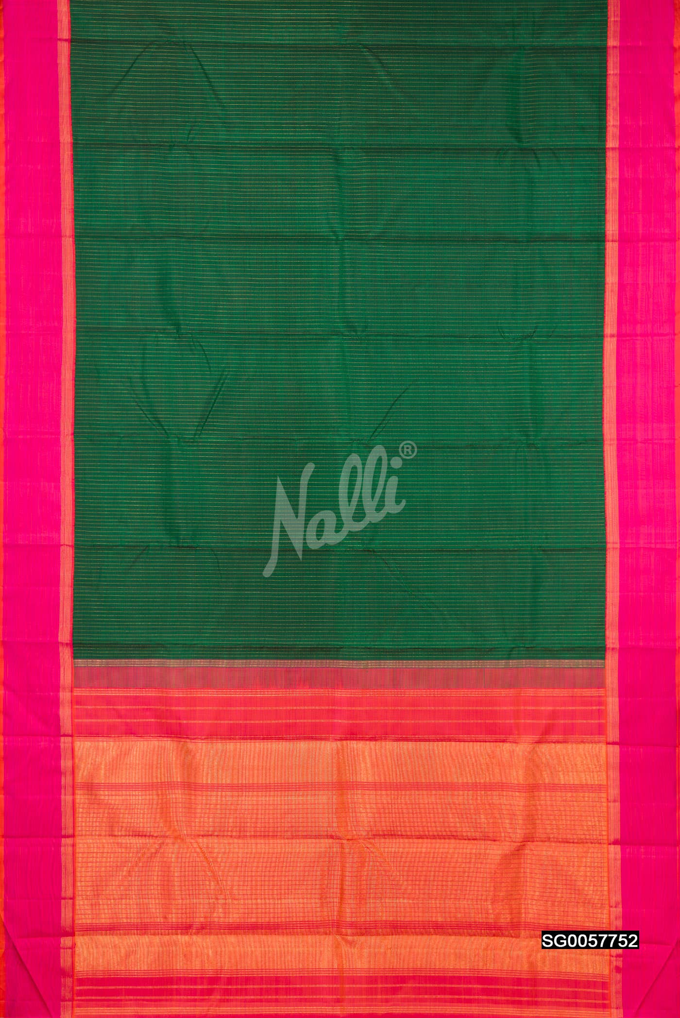 Bottle Green Kanchipuram Silk Saree