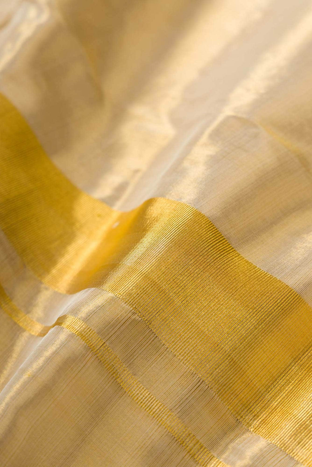 Gold Silk Dhoti With Angavastram (9X 5) Muzham