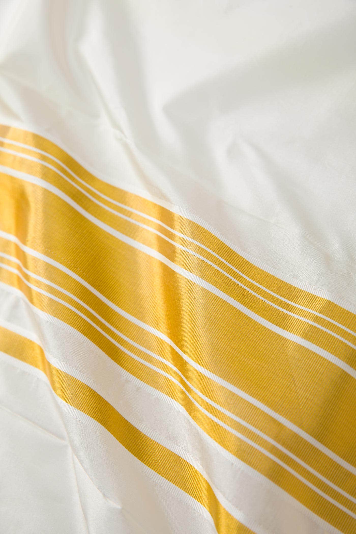 Cream Silk Dhoti With Angavastram (8X4) Muzham