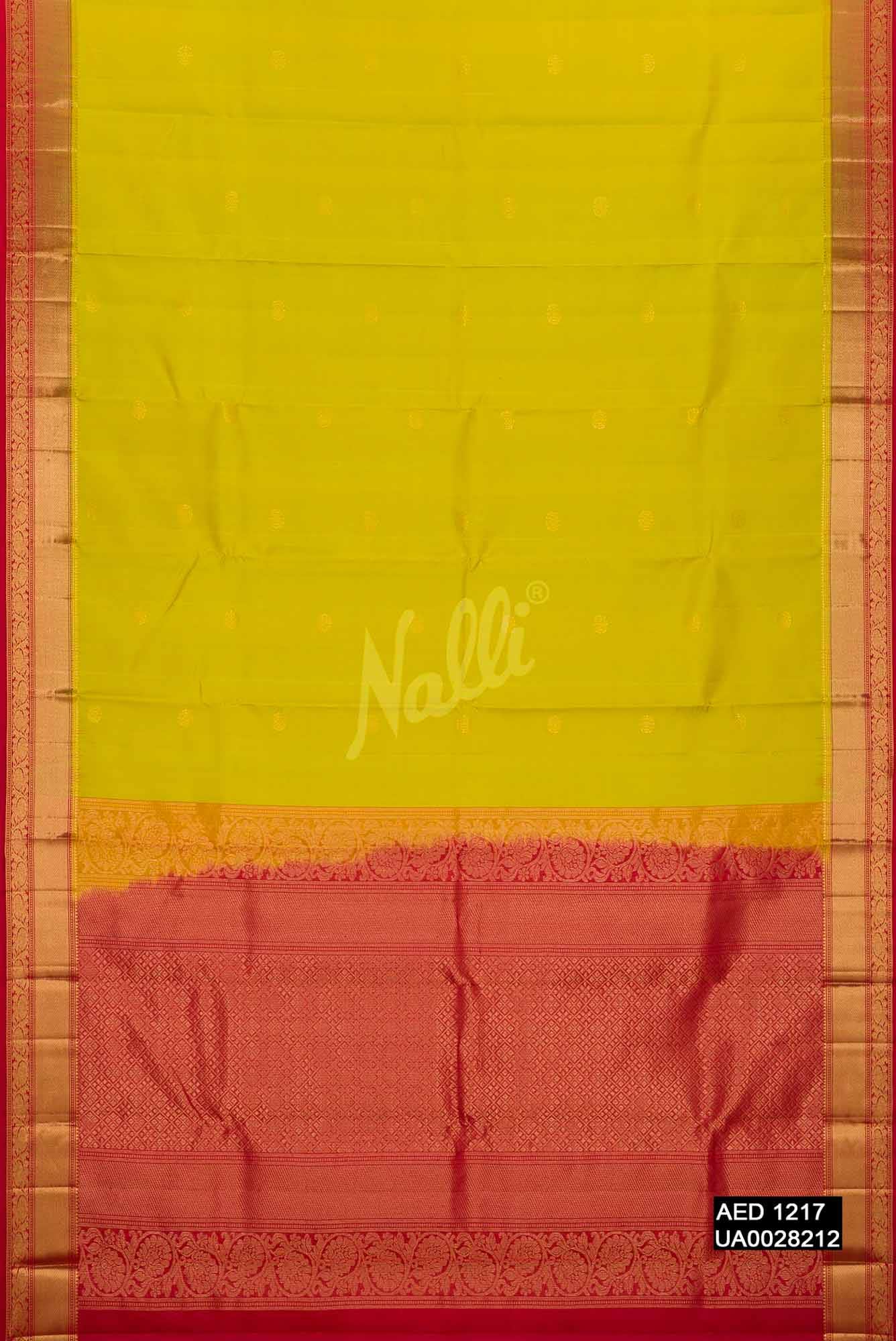 Parrot Green Kanchipuram Silk Saree