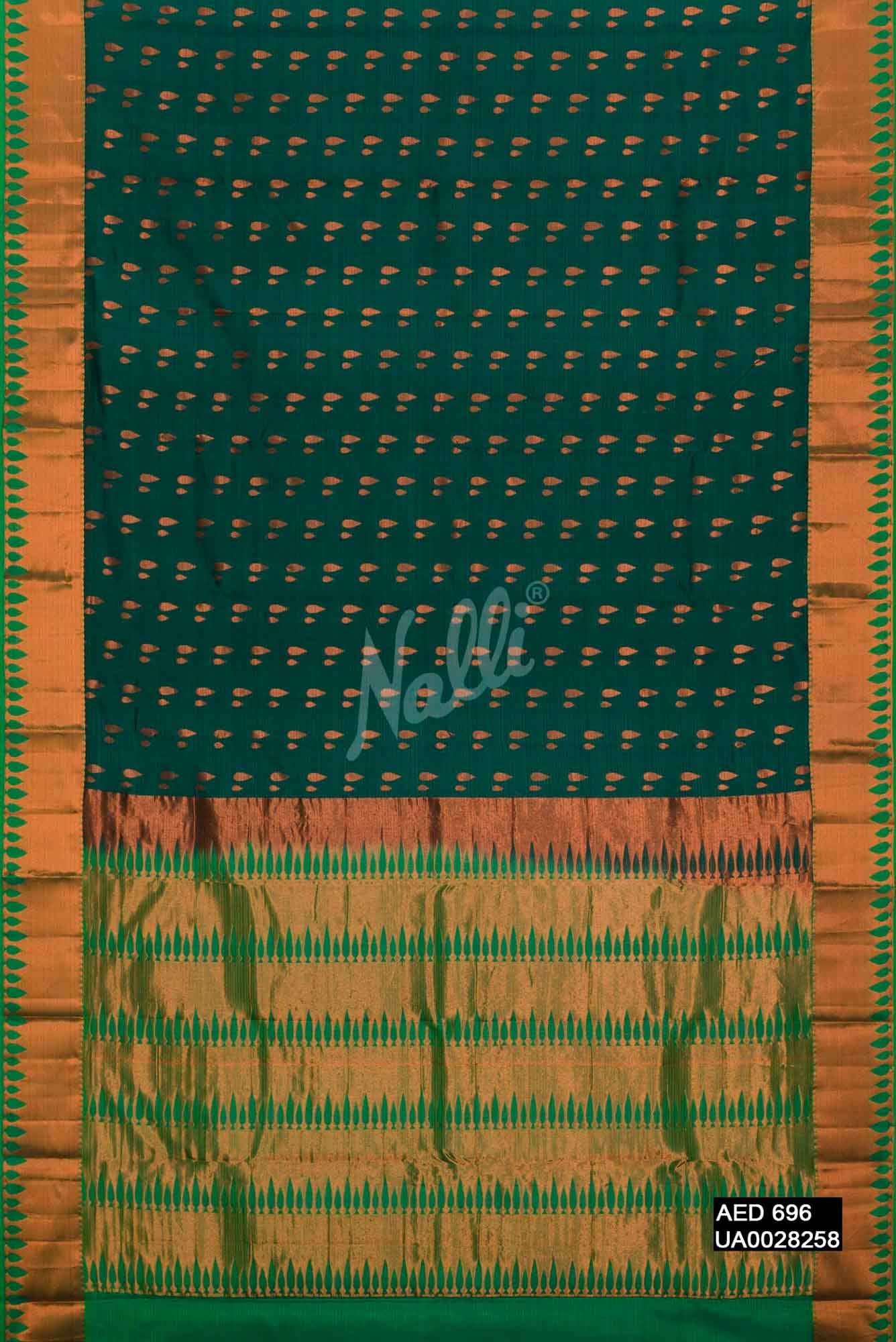 Bottle Green Kanchipuram Silk Saree