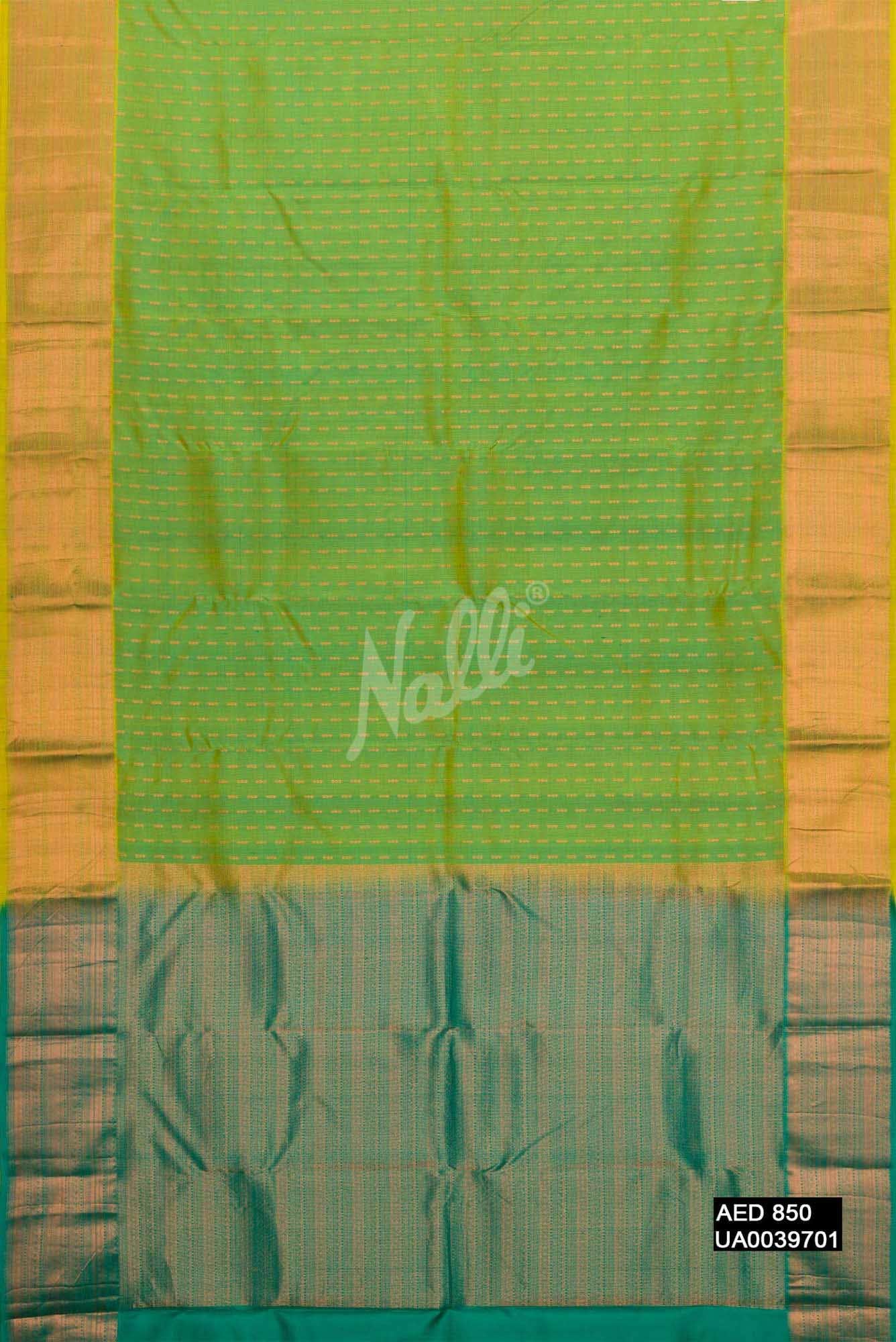 Parrot Green Kanchipuram Silk Saree