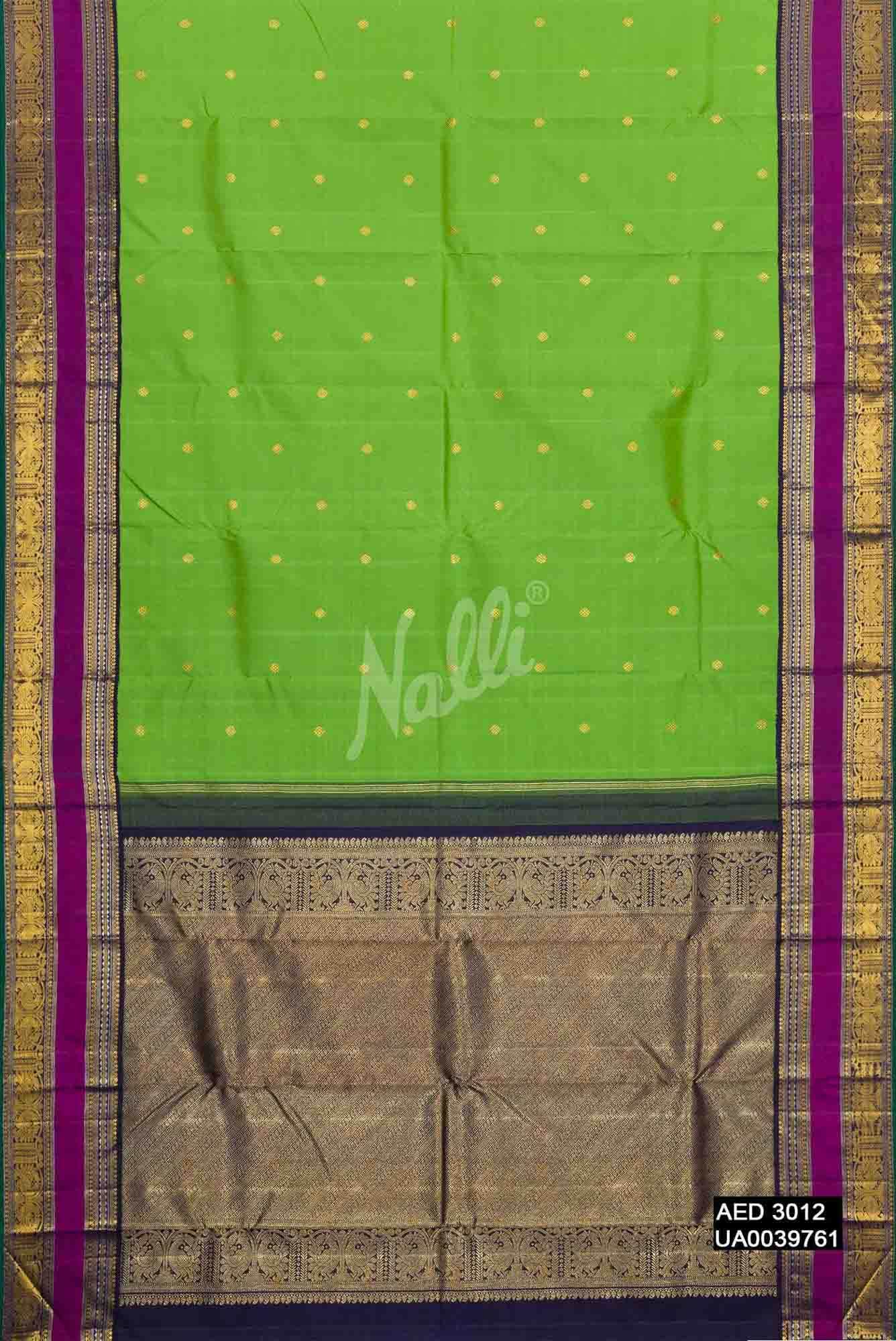 Parrot Green Kanchipuram Silk Saree