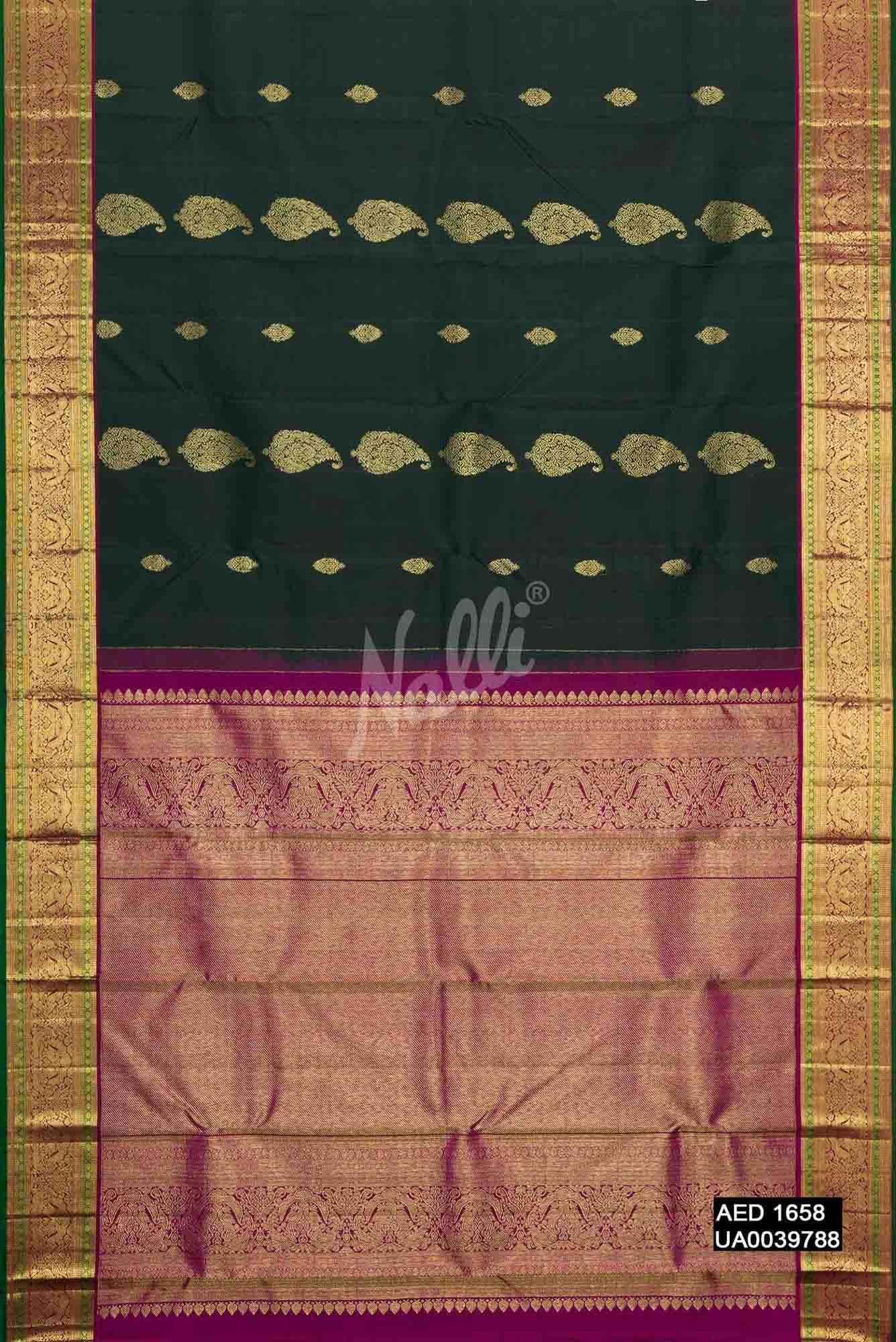Bottle Green Kanchipuram Silk Saree