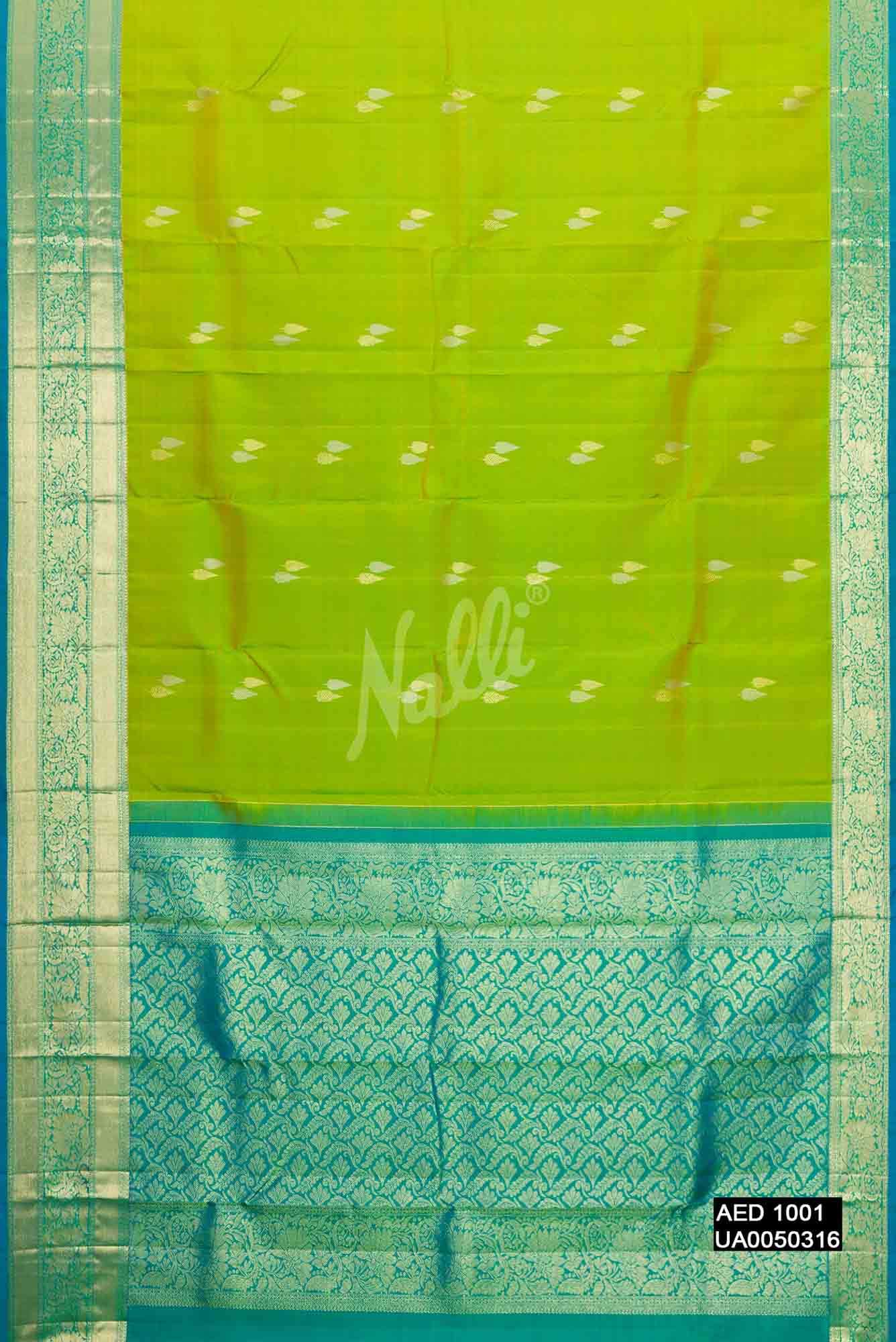 Parrot Green Kanchipuram Silk Saree